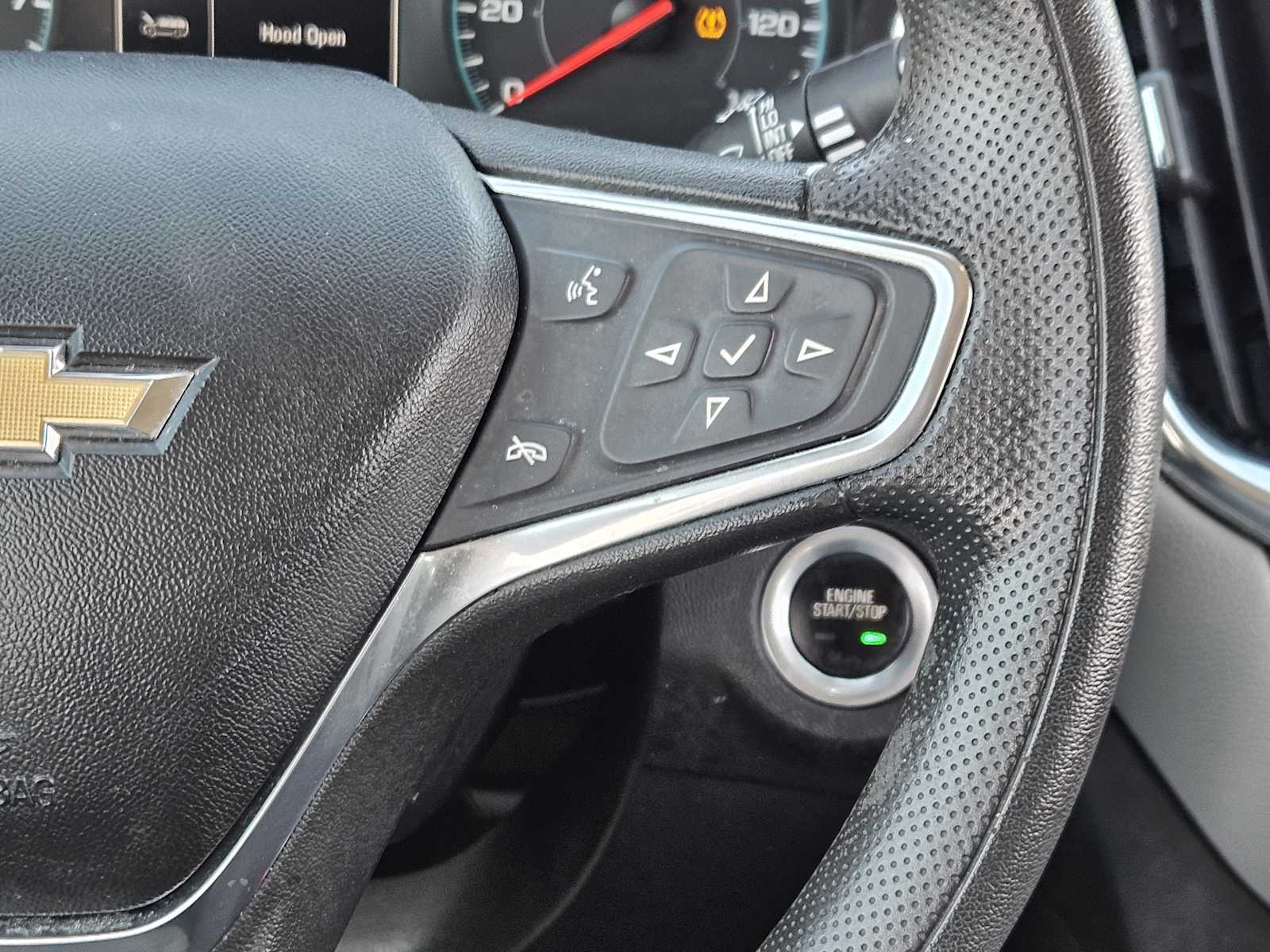 Thumbnail: 2020 Chevrolet Equinox - 25