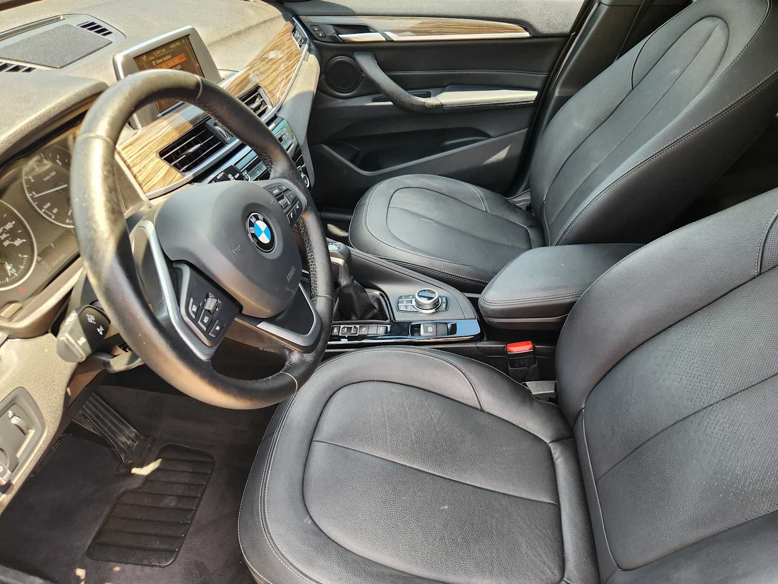Thumbnail: 2016 BMW X1 - 11