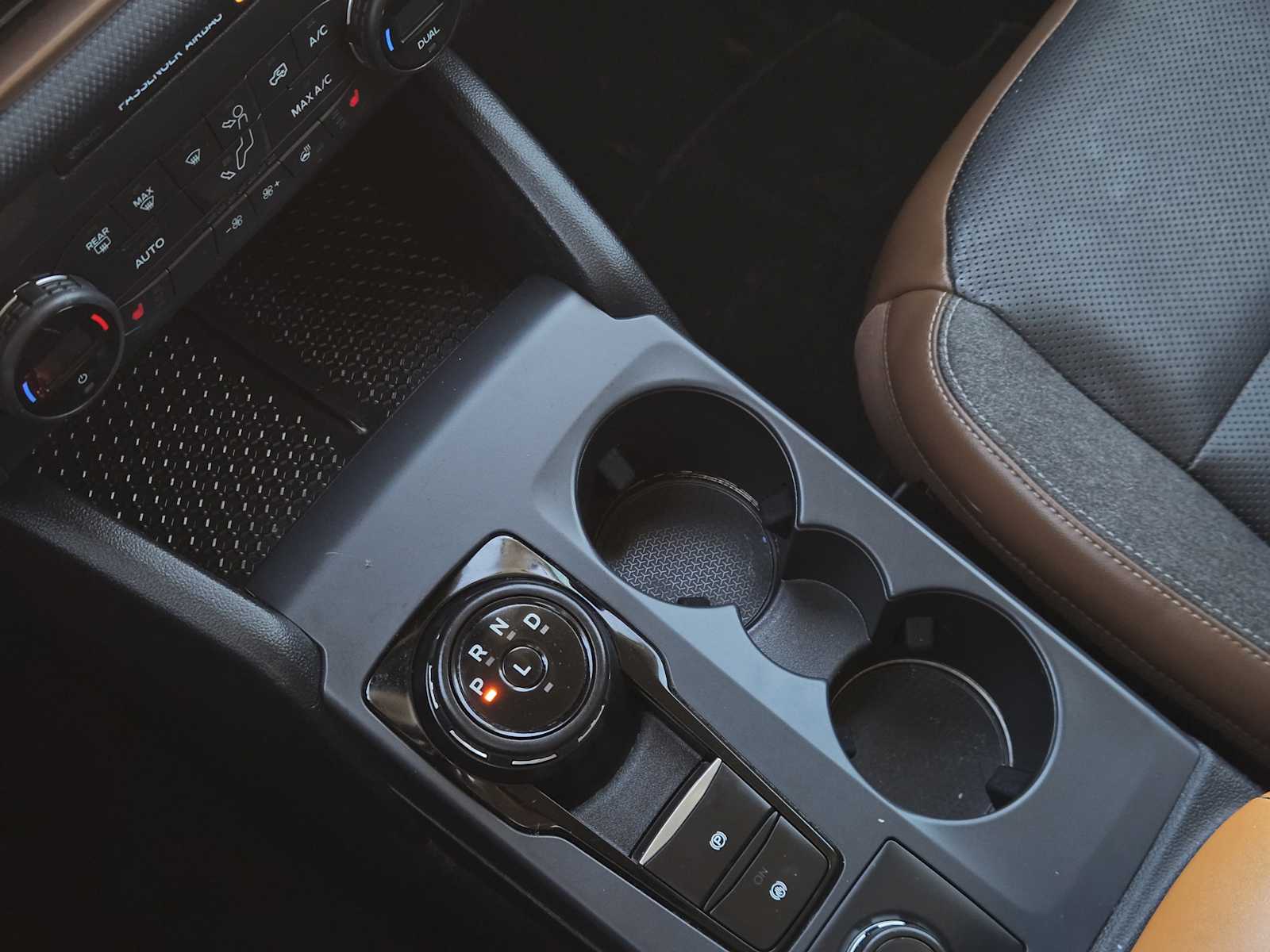 Thumbnail: 2021 Ford Bronco Sport - 19