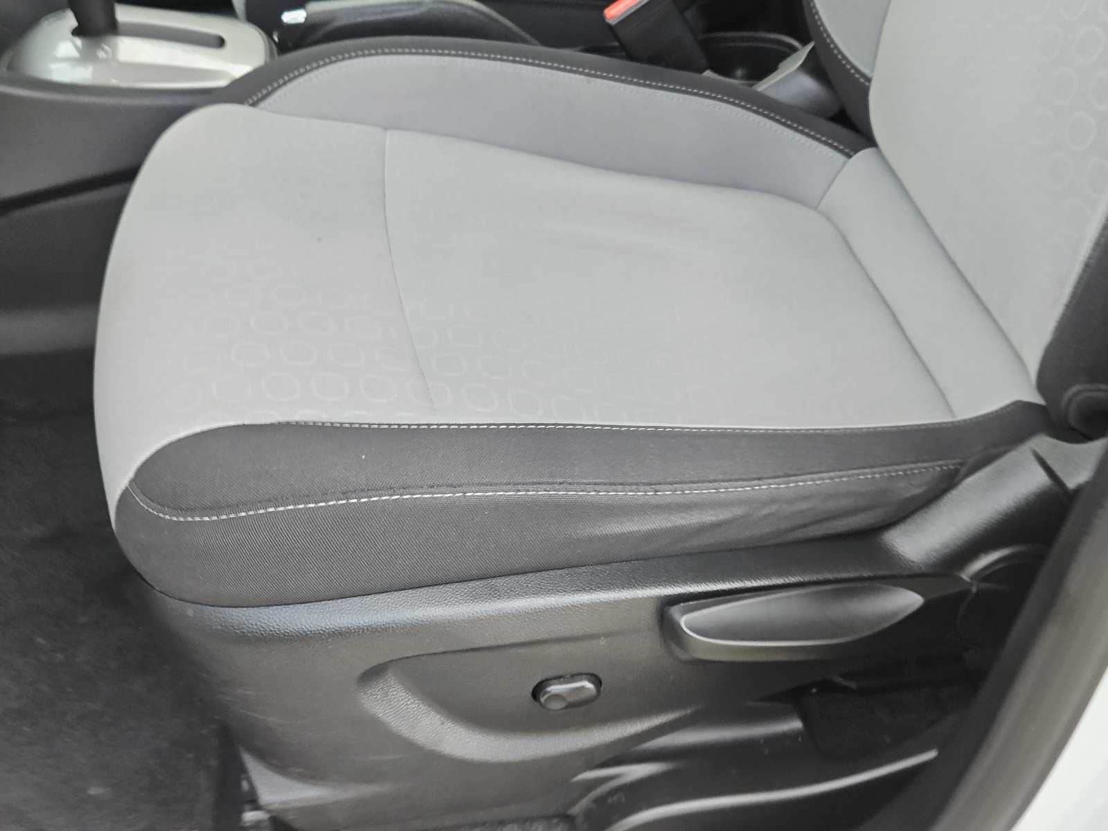 Thumbnail: 2016 Chevrolet Trax - 23