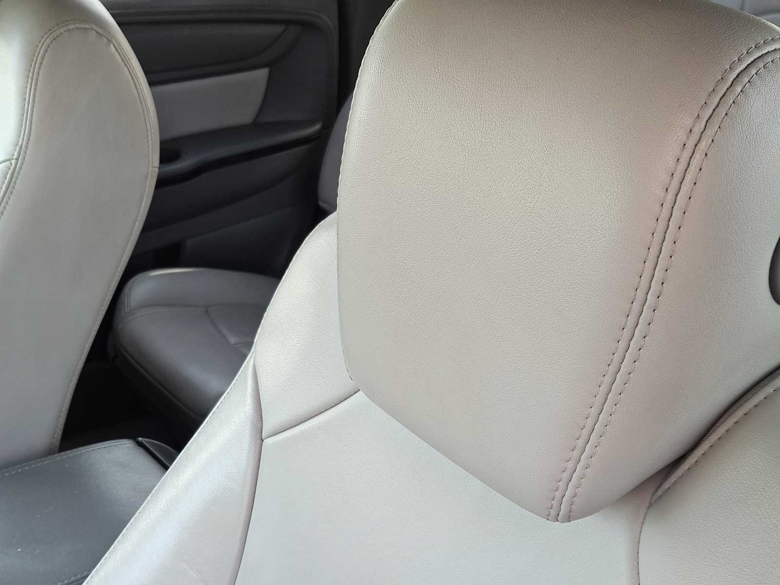 Thumbnail: 2016 GMC Acadia - 15