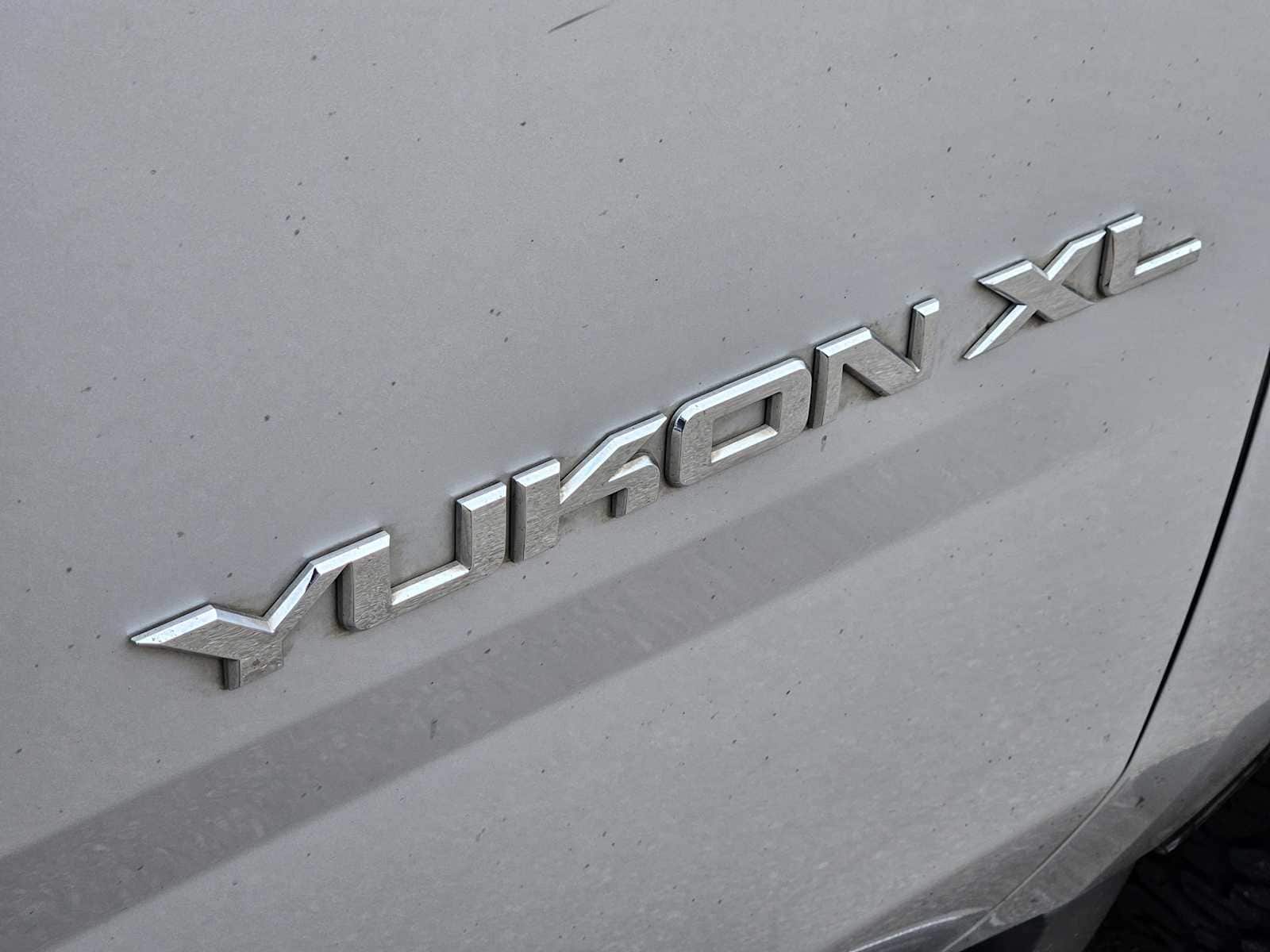 Thumbnail: 2016 GMC Yukon XL - 11