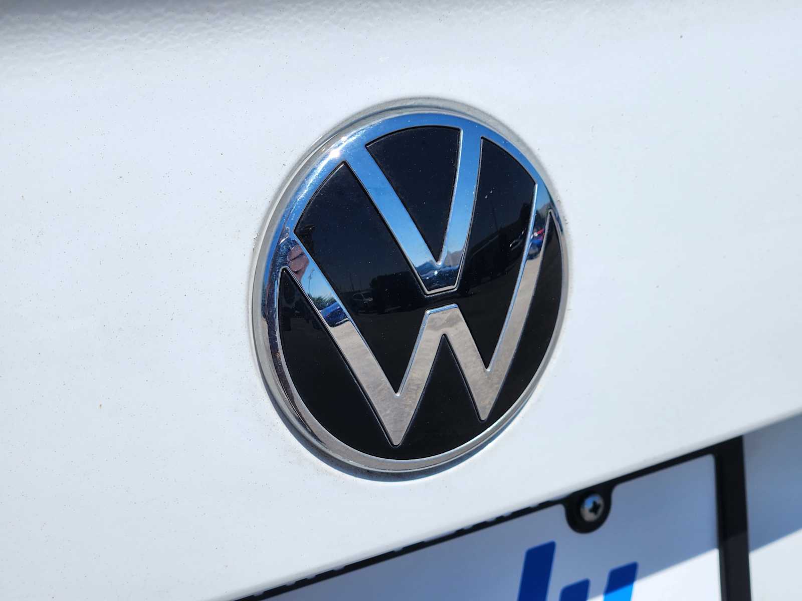 Thumbnail: 2023 Volkswagen Jetta - 11