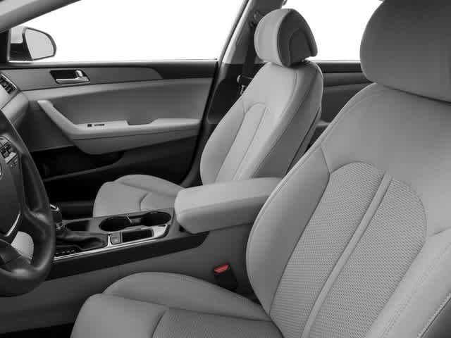 Thumbnail: 2017 Hyundai Sonata - 12