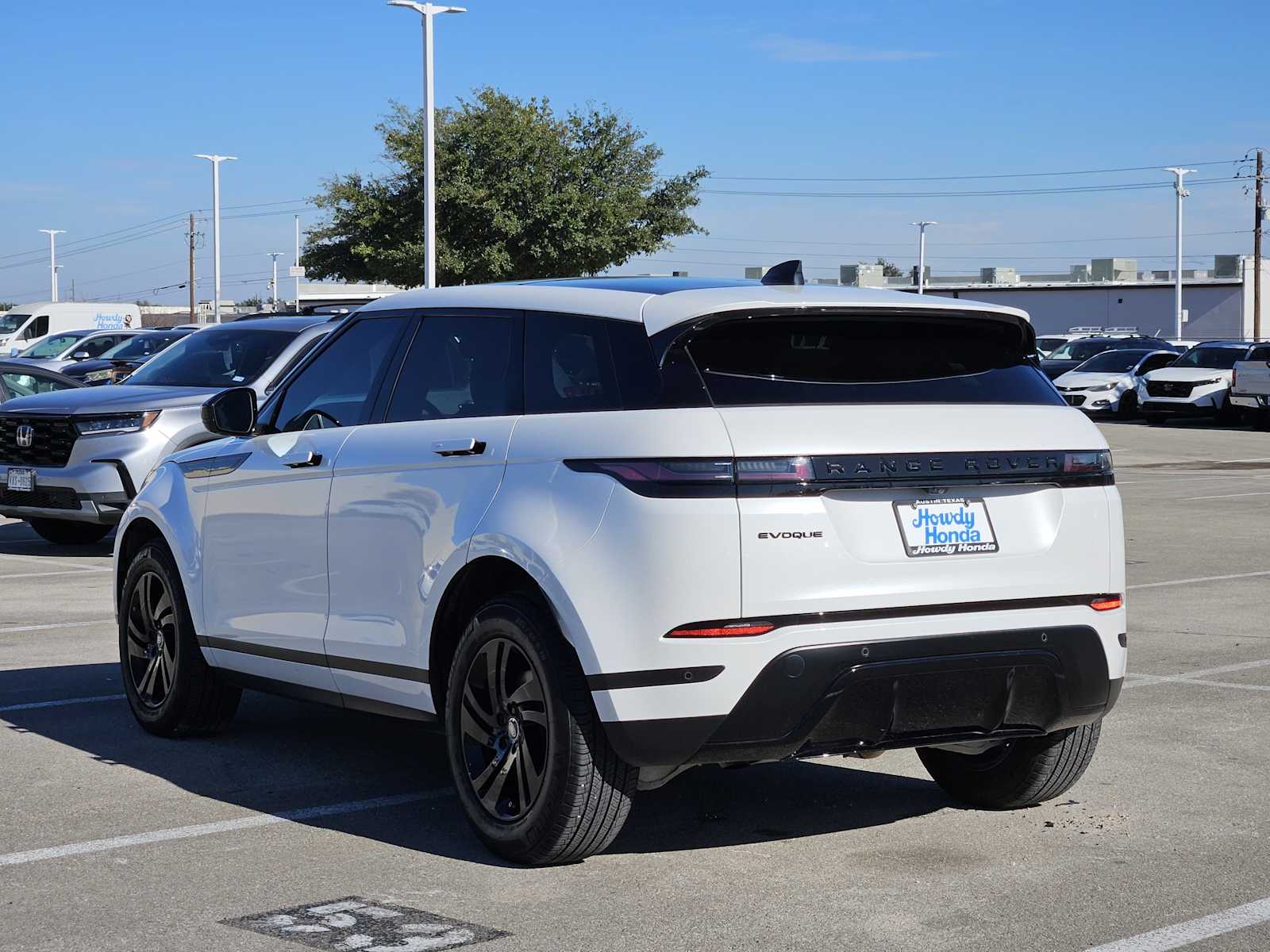 Thumbnail: 2024 Land Rover Range Rover Evoque - 5