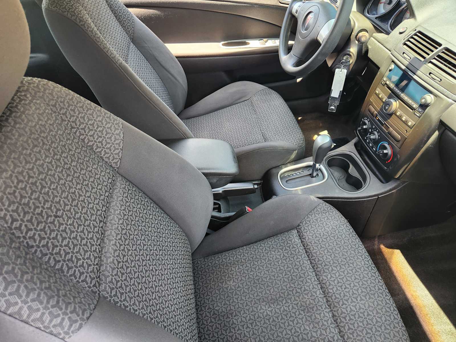 Thumbnail: 2007 Pontiac G5 - 12
