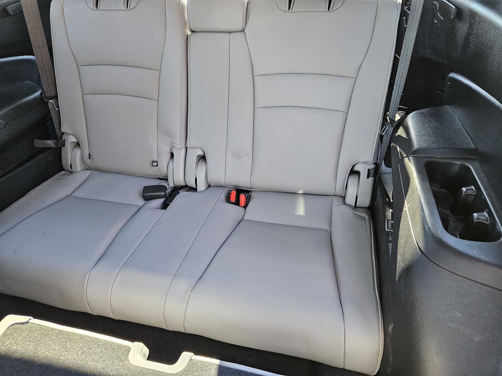 Thumbnail: 2016 Honda Pilot - 31