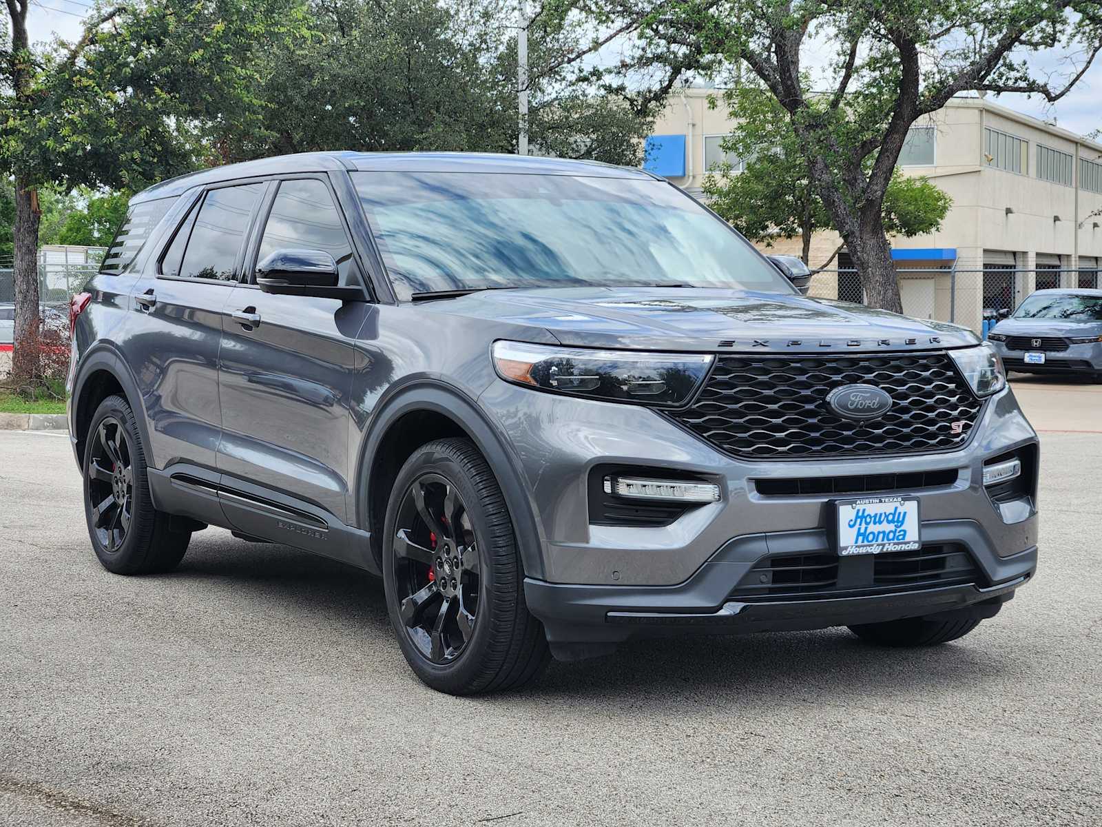 Thumbnail: 2022 Ford Explorer - 2