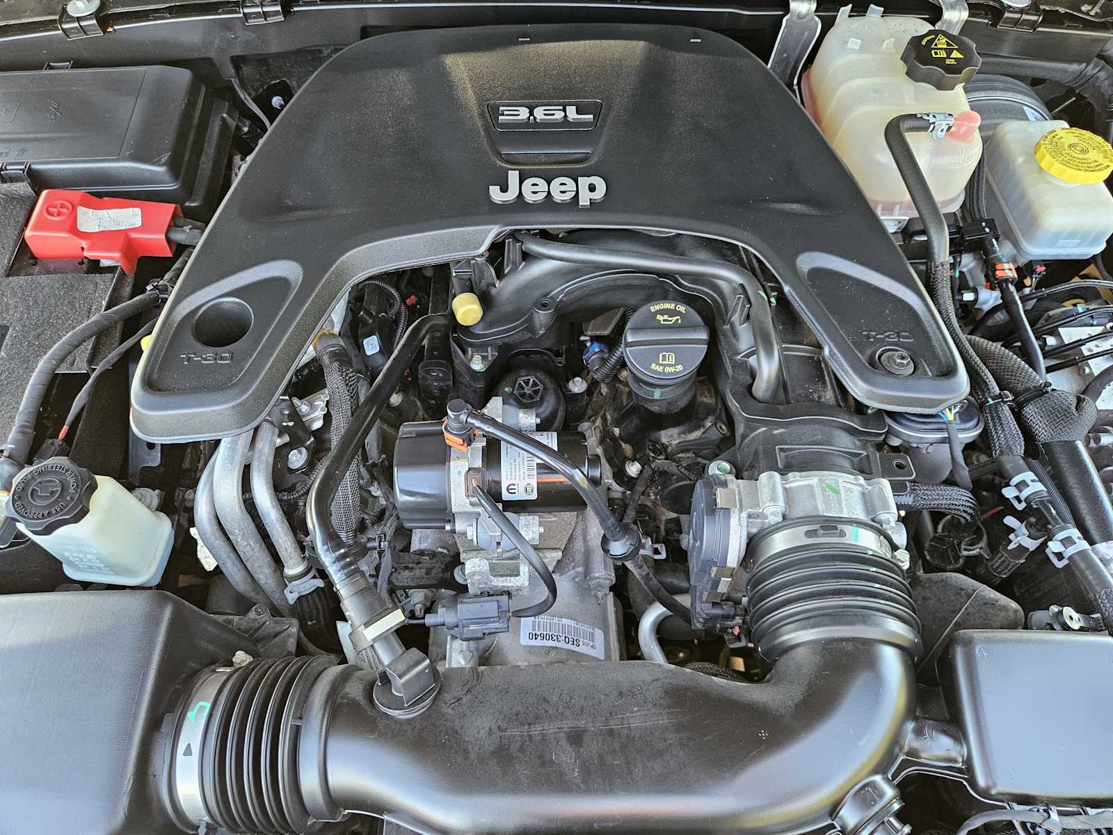Thumbnail: 2021 Jeep Wrangler - 30