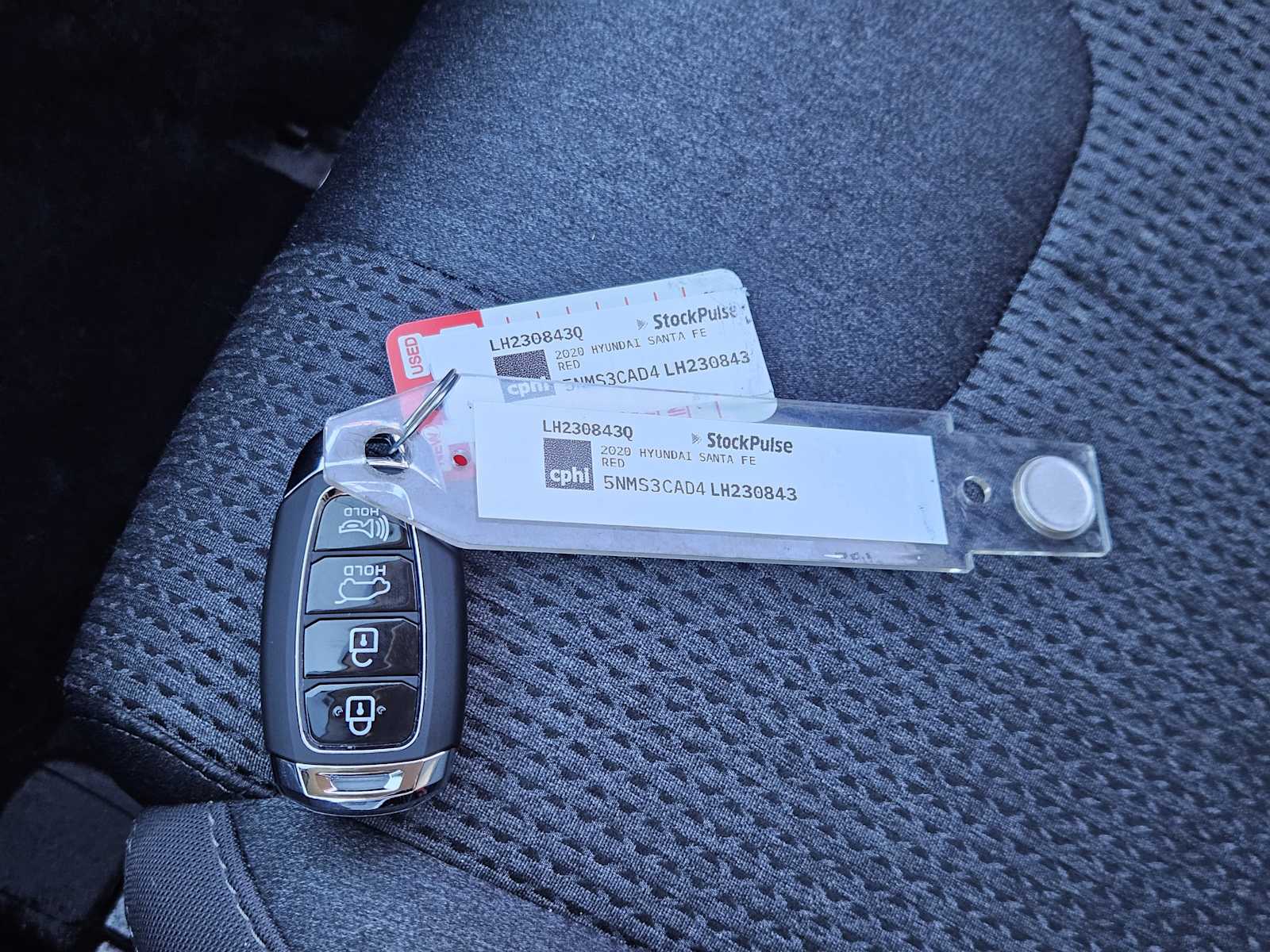 Thumbnail: 2020 Hyundai Santa Fe - 32