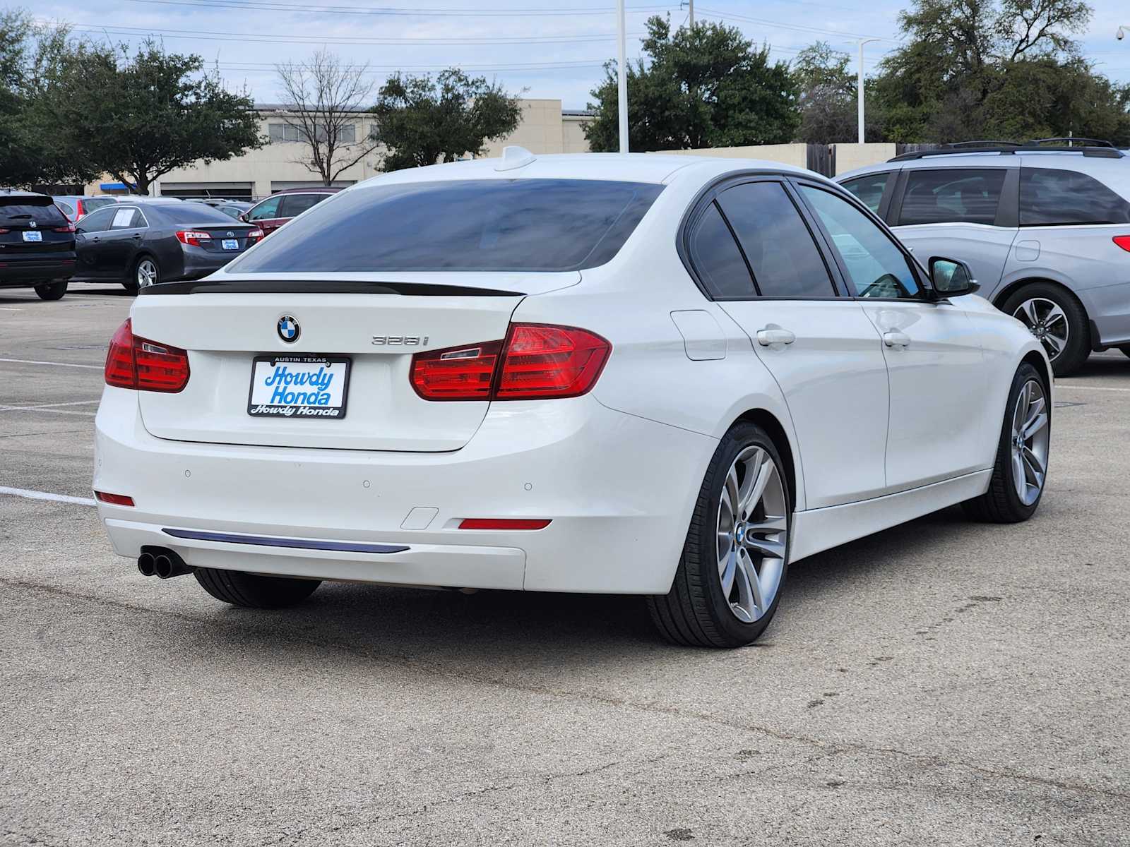 Thumbnail: 2015 BMW 3 Series - 6