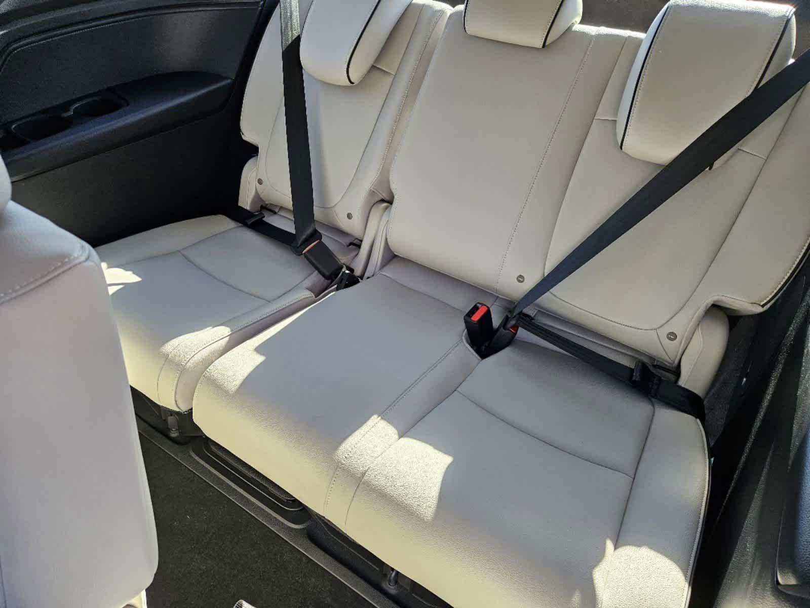 Thumbnail: 2026 Honda Odyssey - 25