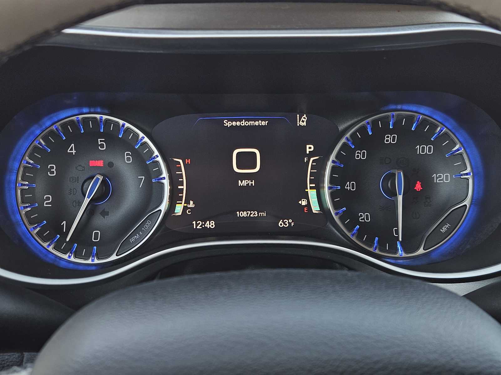 Thumbnail: 2018 Chrysler Pacifica - 15