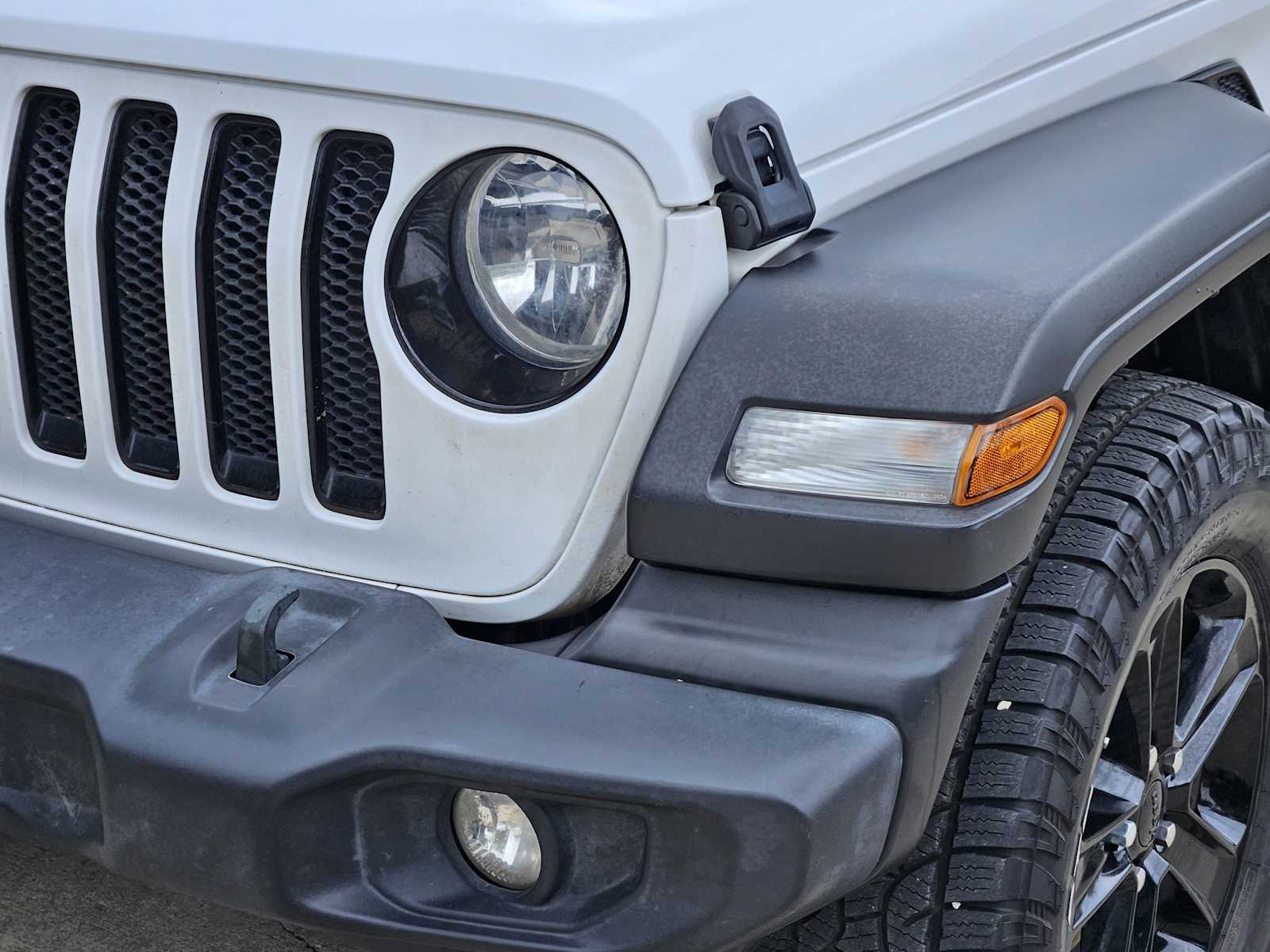 Thumbnail: 2021 Jeep Wrangler - 7