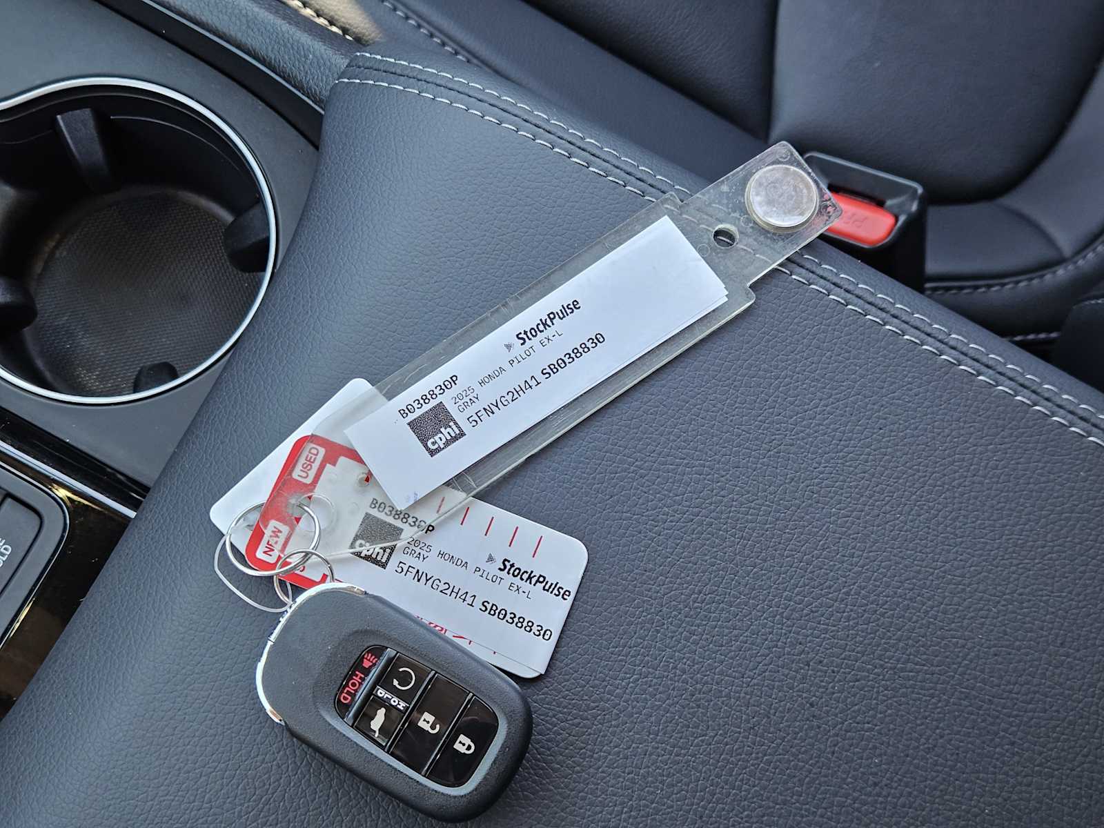 Thumbnail: 2025 Honda Pilot - 32