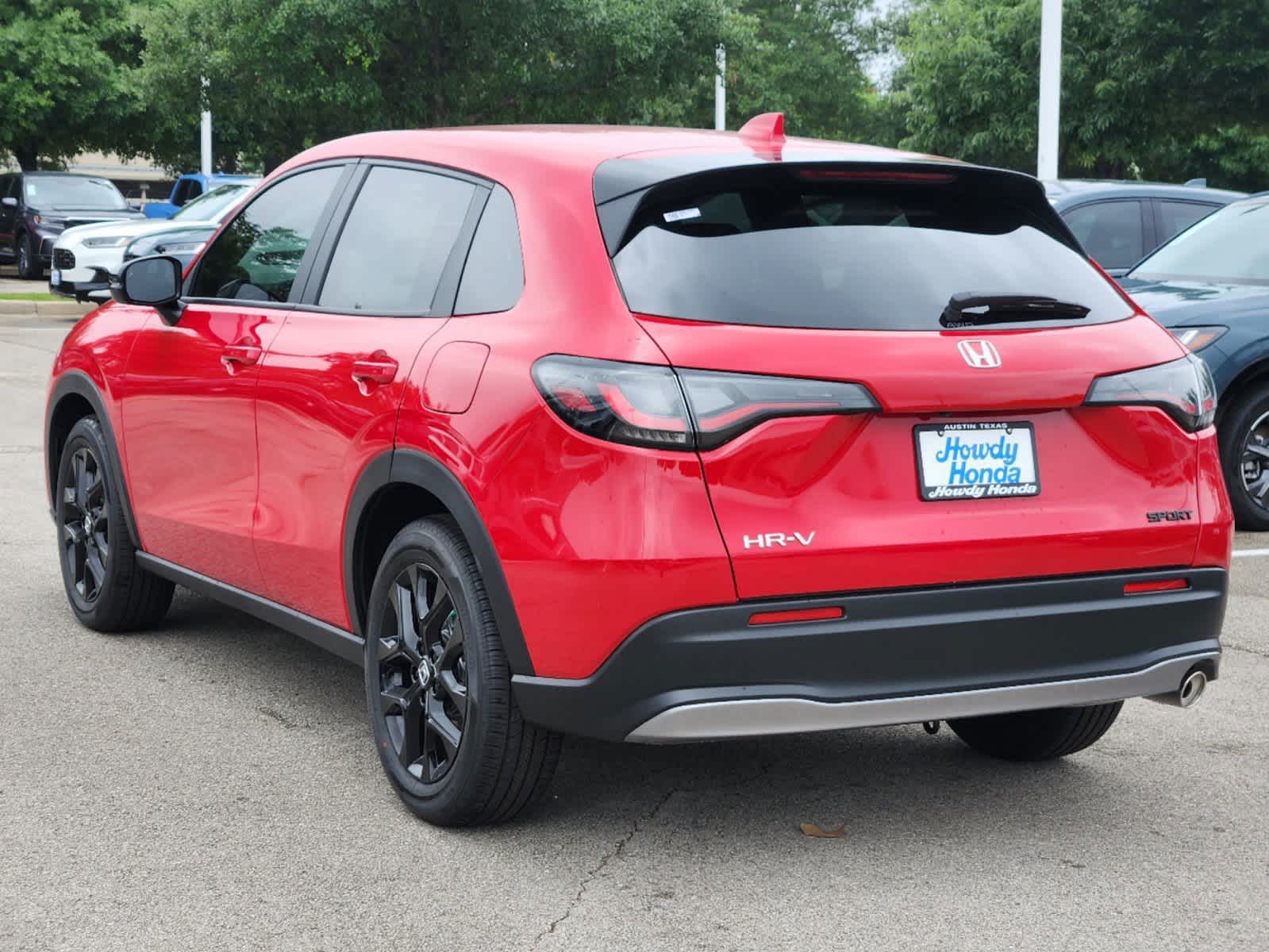 2025 Honda HR-V Sport photo 4