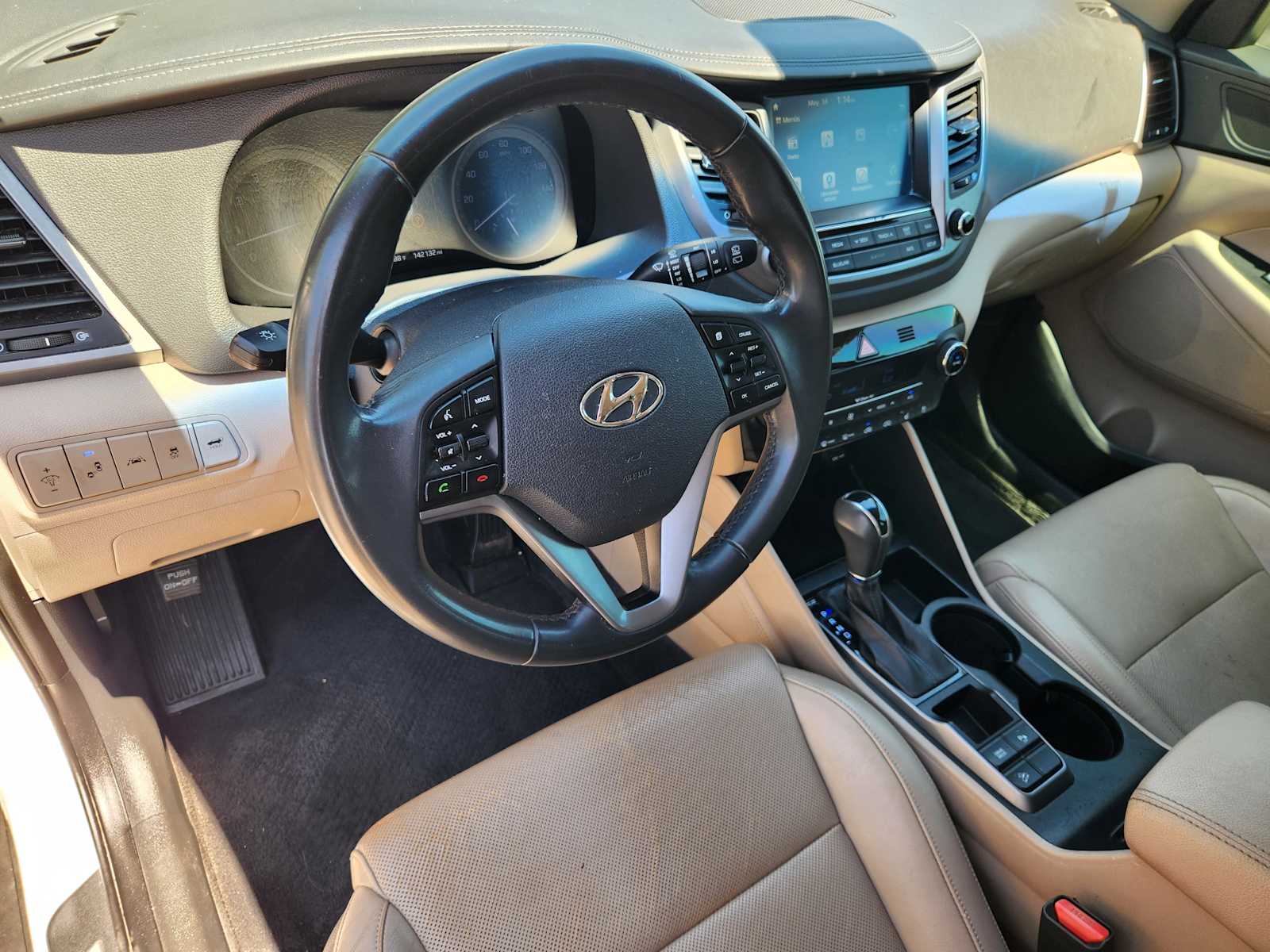 Thumbnail: 2016 Hyundai Tucson - 2