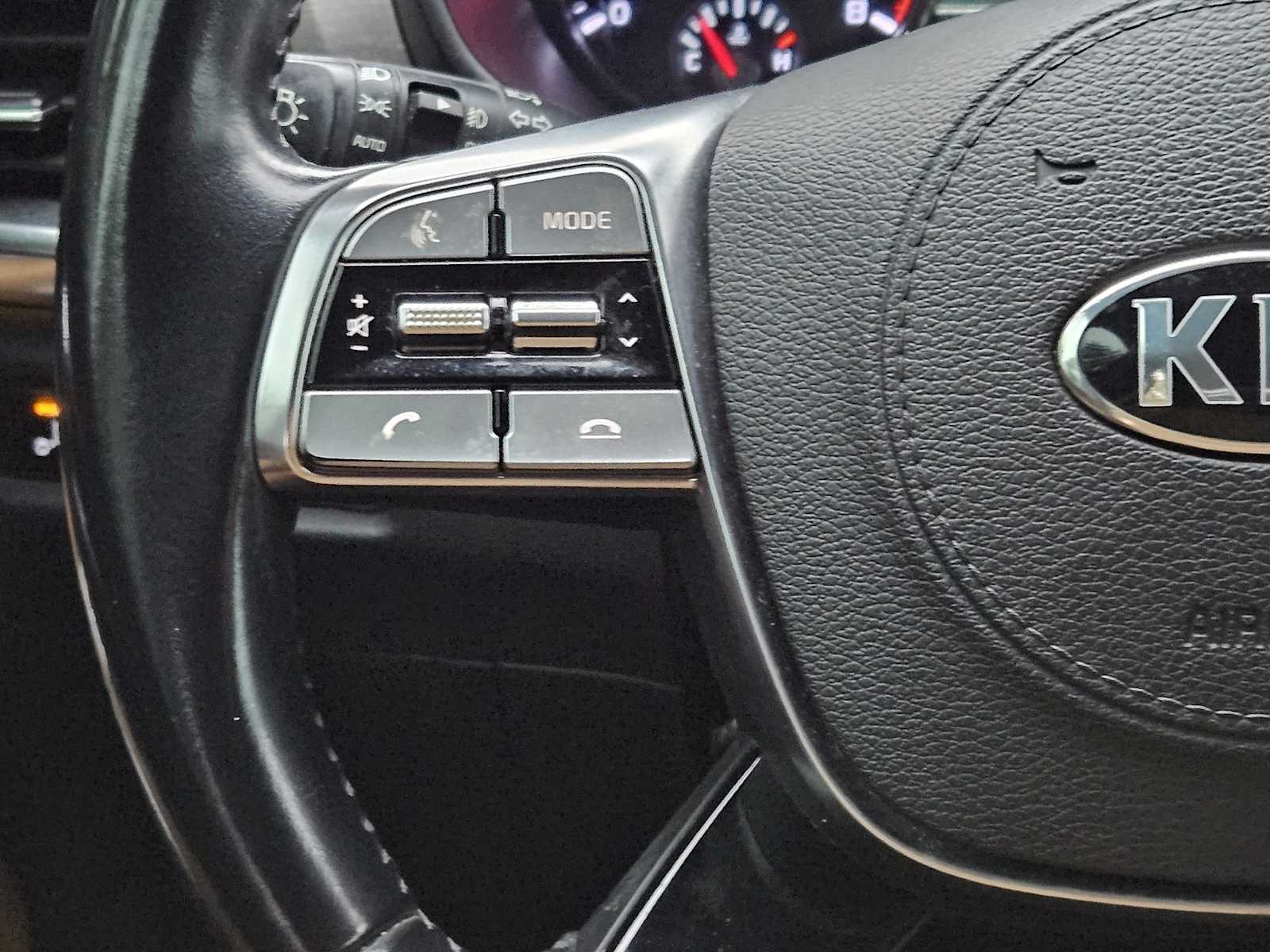 Thumbnail: 2020 Kia Telluride - 26