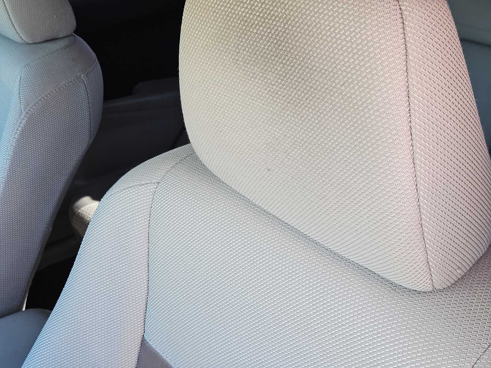 Thumbnail: 2014 Toyota Camry - 15