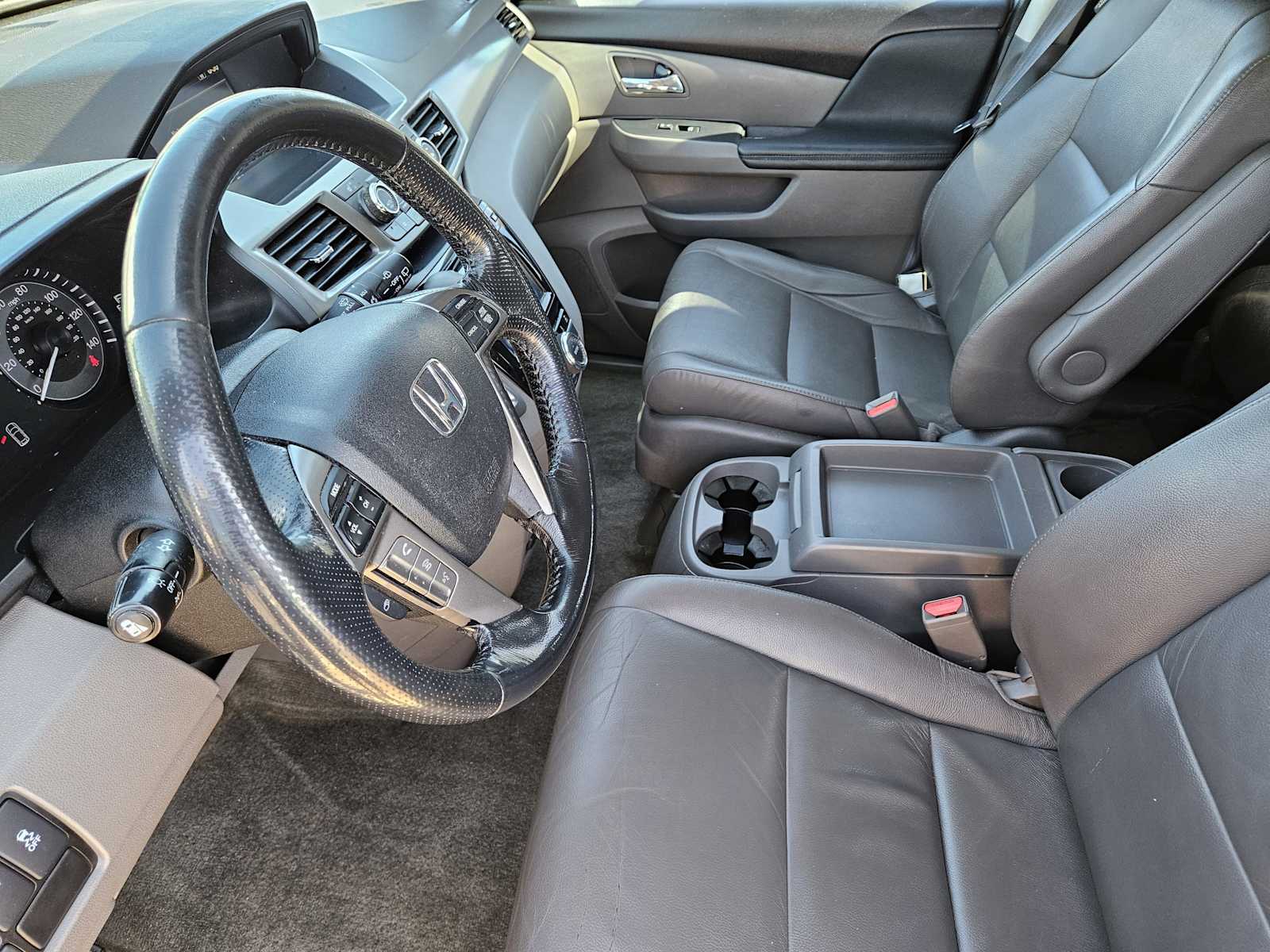 Thumbnail: 2016 Honda Odyssey - 13