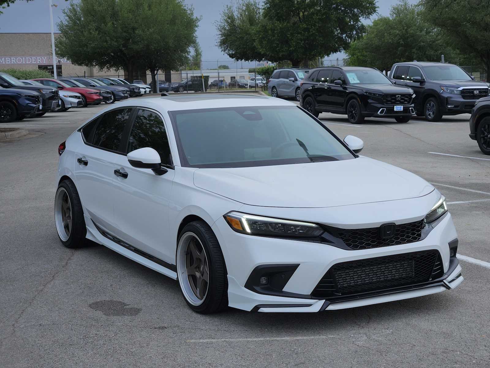 Thumbnail: 2024 Honda Civic - 3