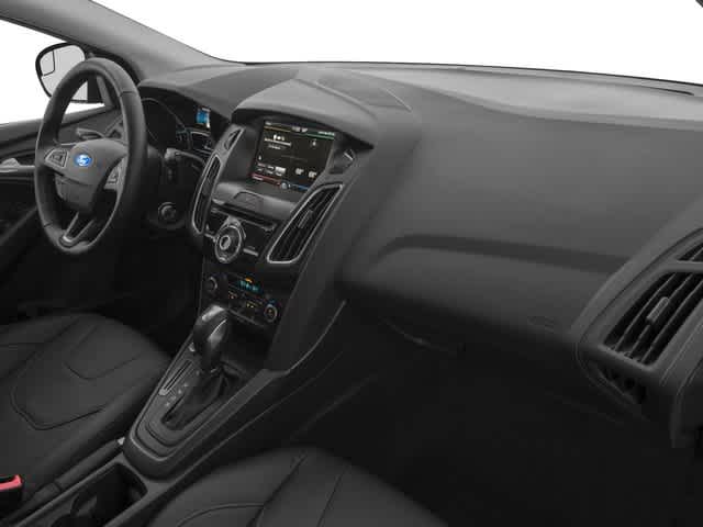 Thumbnail: 2016 Ford Focus - 18