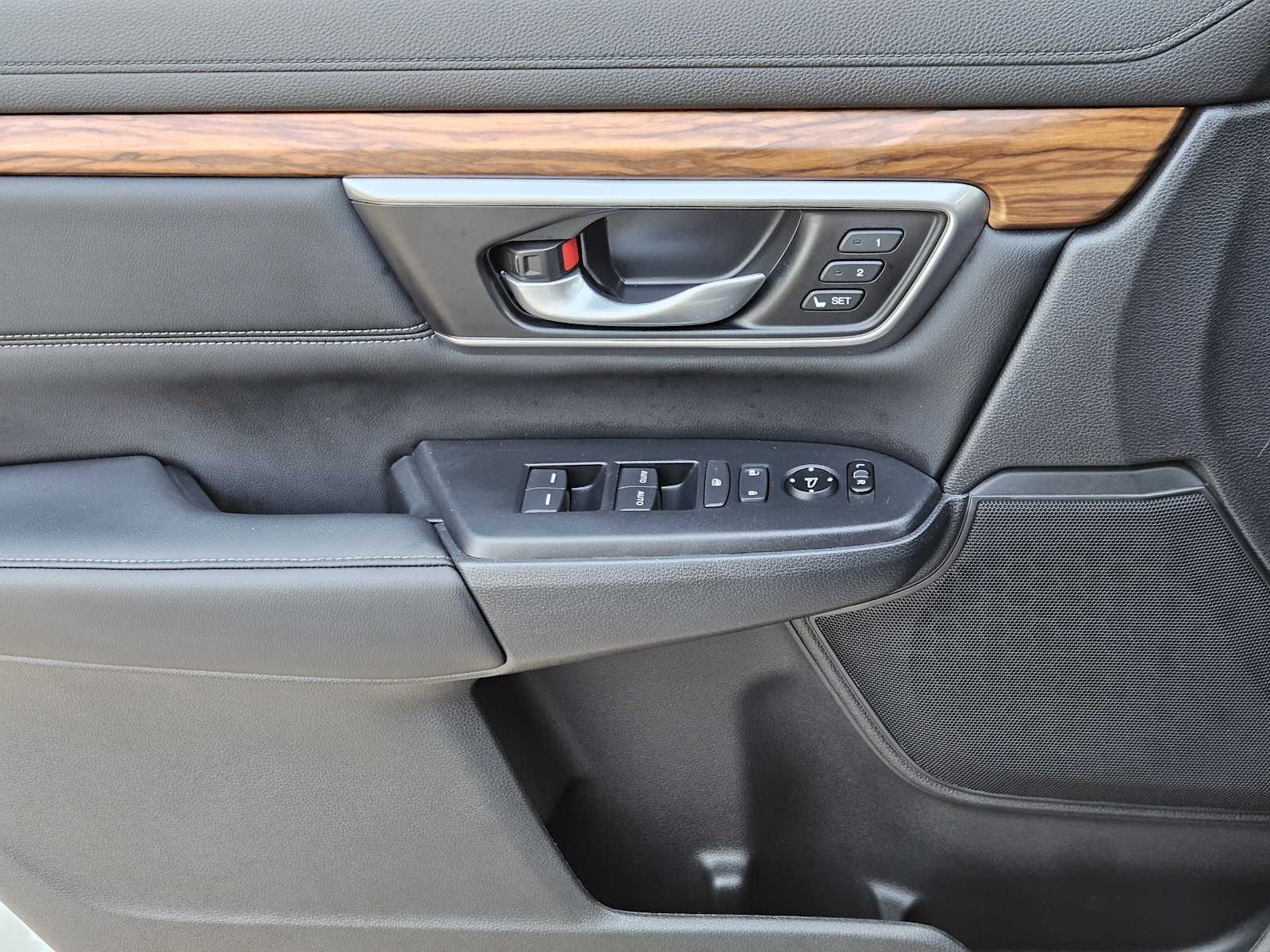 2022 Honda CR-V Touring 23