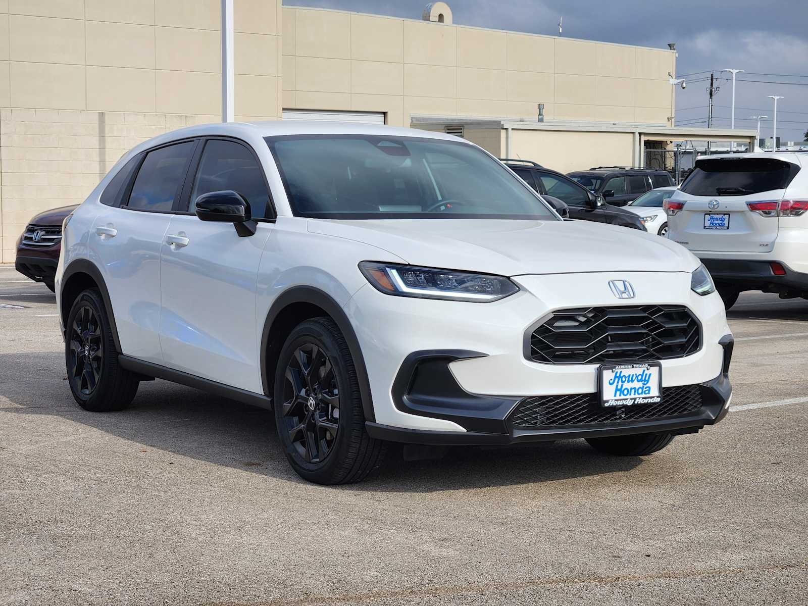 Thumbnail: 2025 Honda HR-V - 3