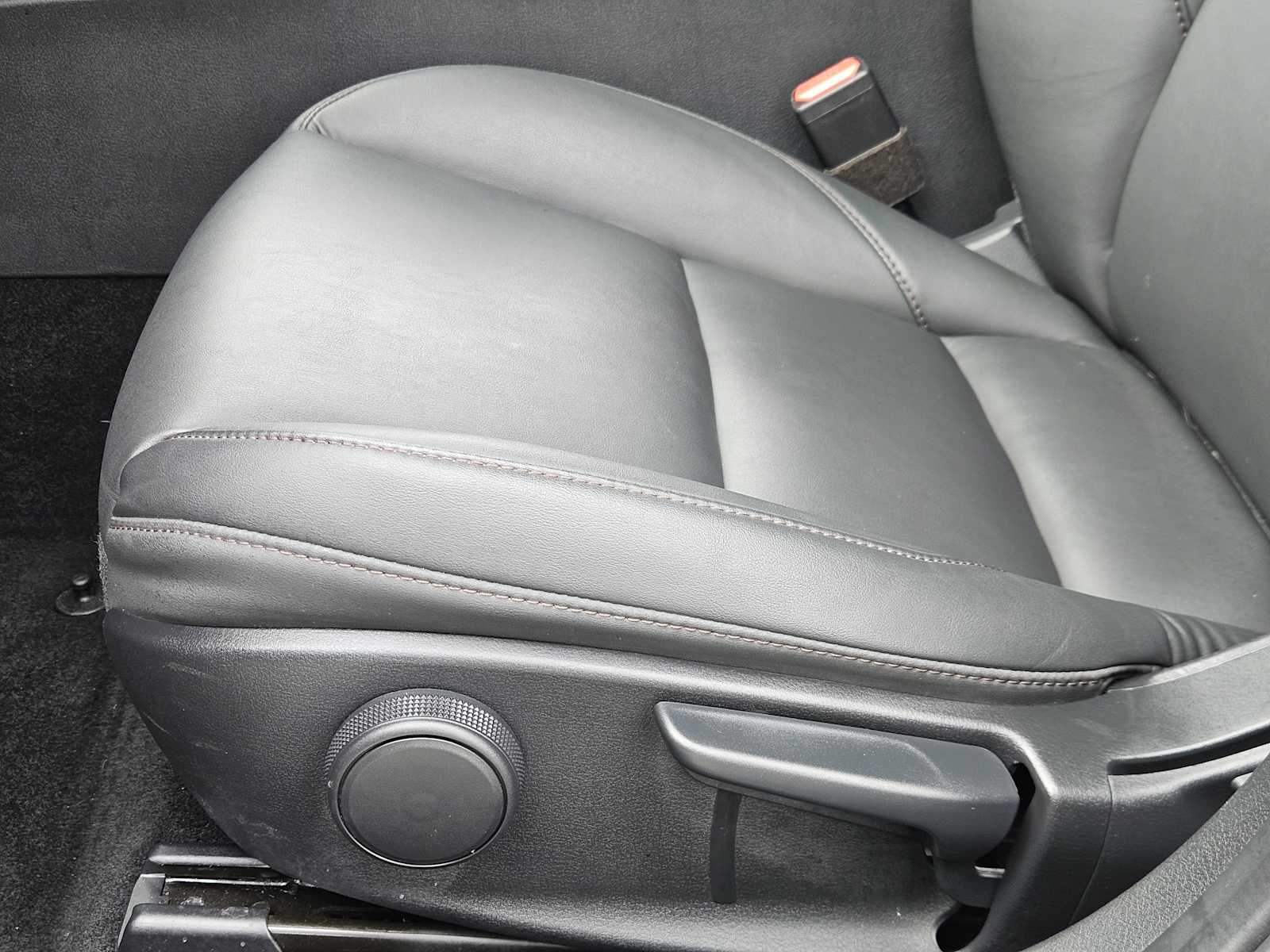 Thumbnail: 2025 Mazda Mazda3 - 23