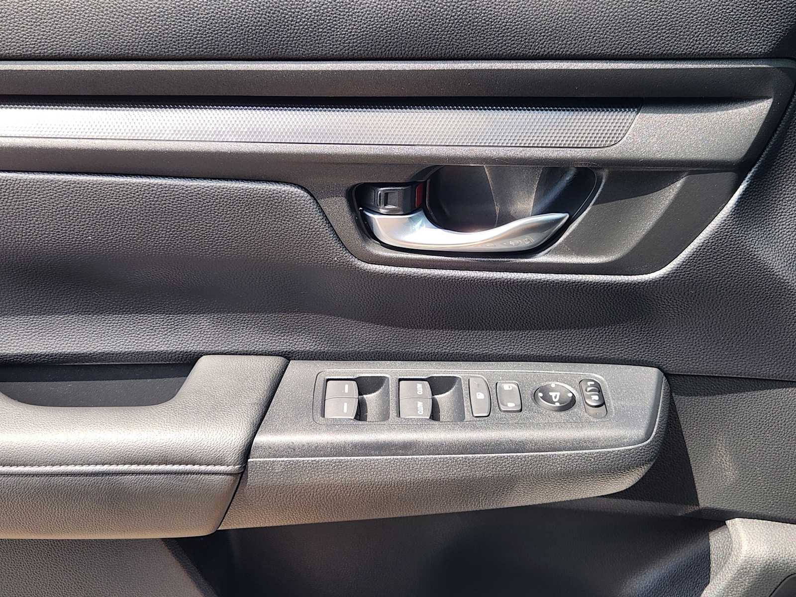 2025 Honda CR-V EX - Photo 22