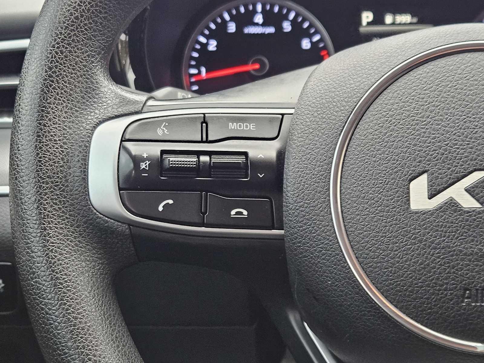 Thumbnail: 2022 Kia K5 - 25