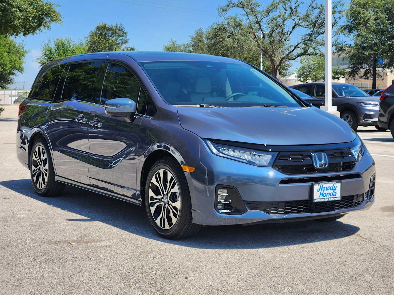 Thumbnail: 2026 Honda Odyssey - 3