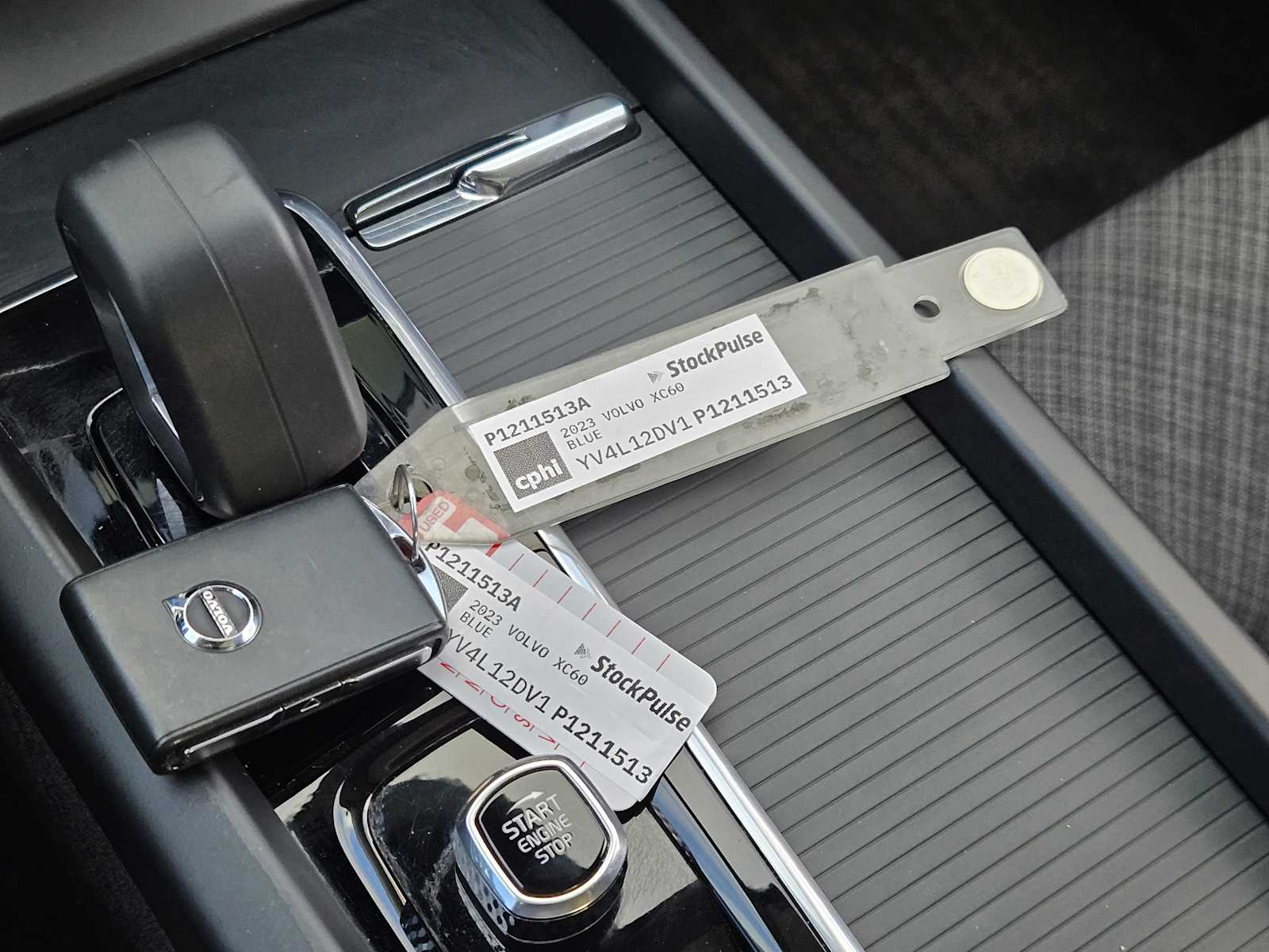 Thumbnail: 2023 Volvo XC60 - 33