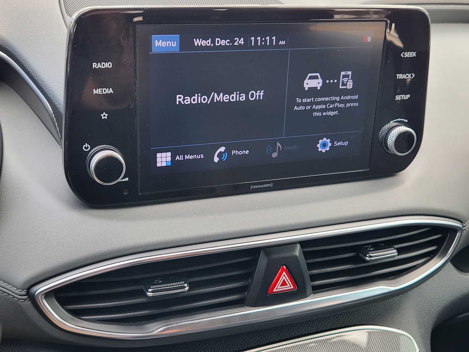 Thumbnail: 2022 Hyundai Santa Fe - 17