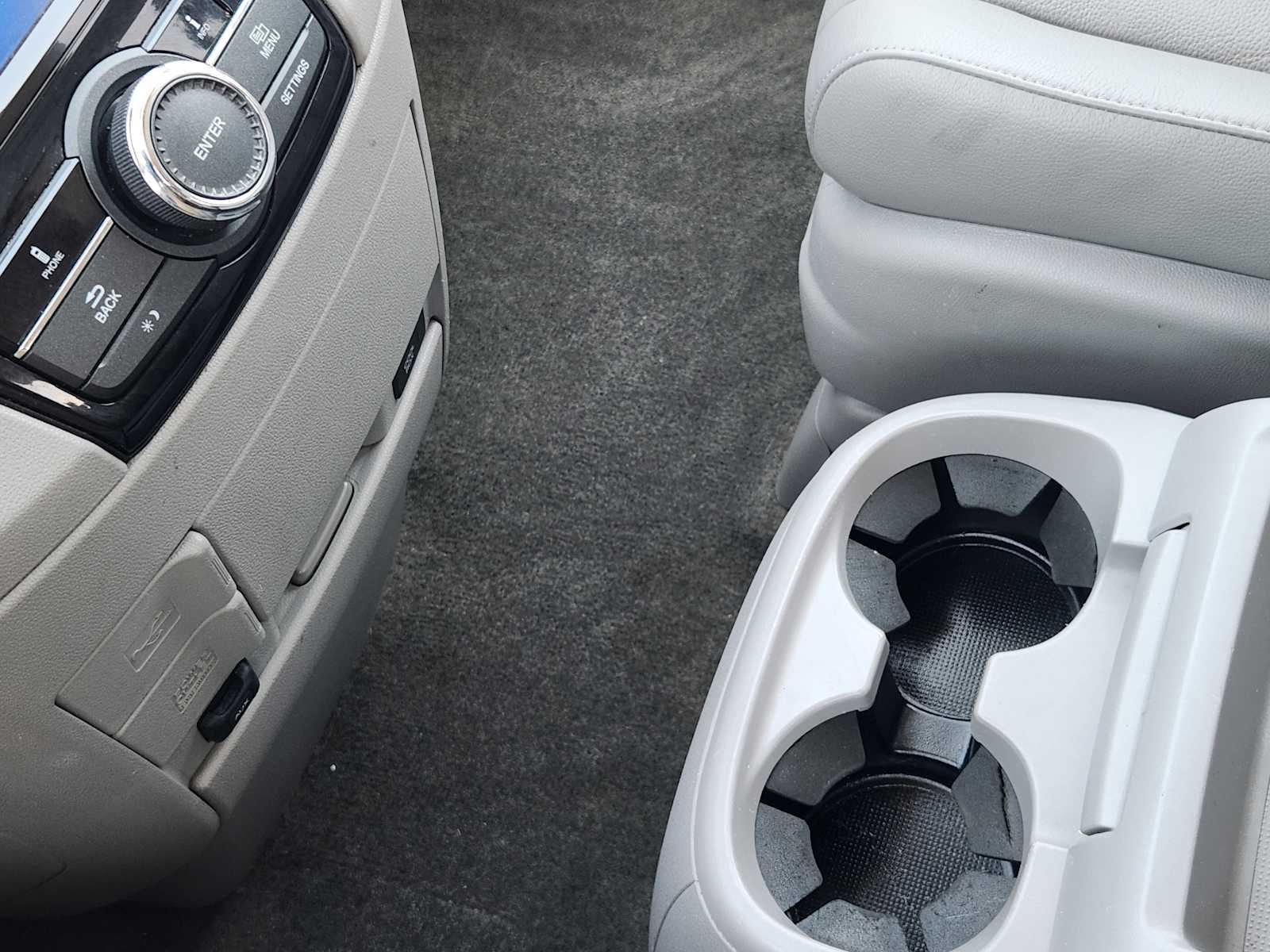 Thumbnail: 2016 Honda Odyssey - 19