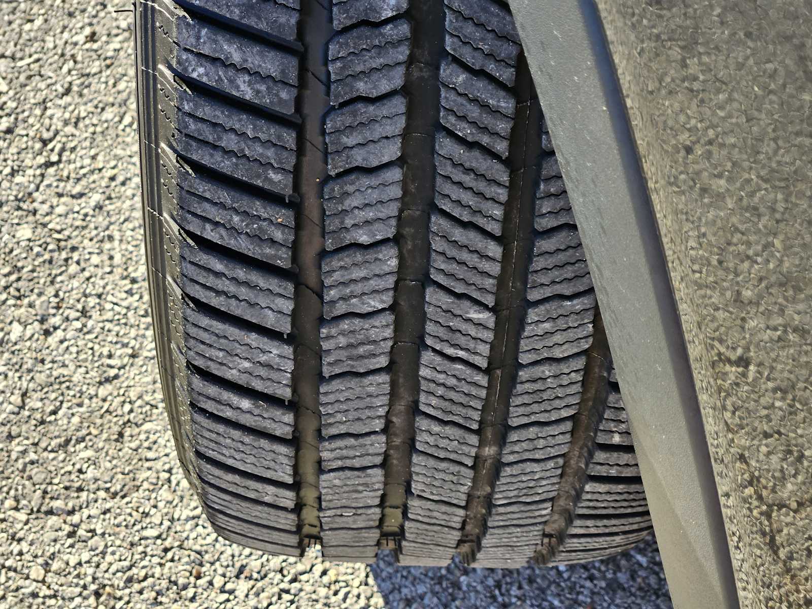 Thumbnail: 2016 Ford Escape - 10