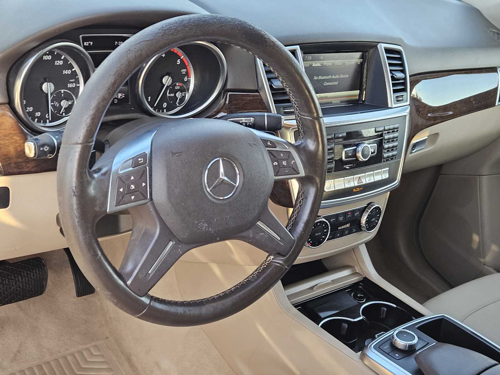 Thumbnail: 2014 Mercedes-Benz M-Class - 2