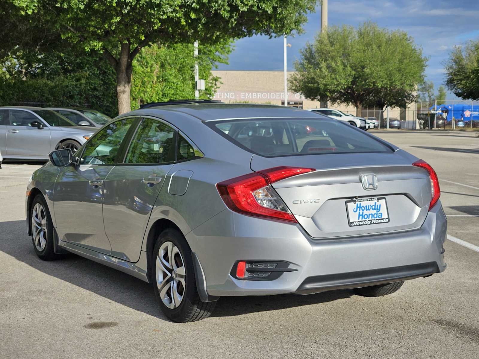 Thumbnail: 2017 Honda Civic - 5