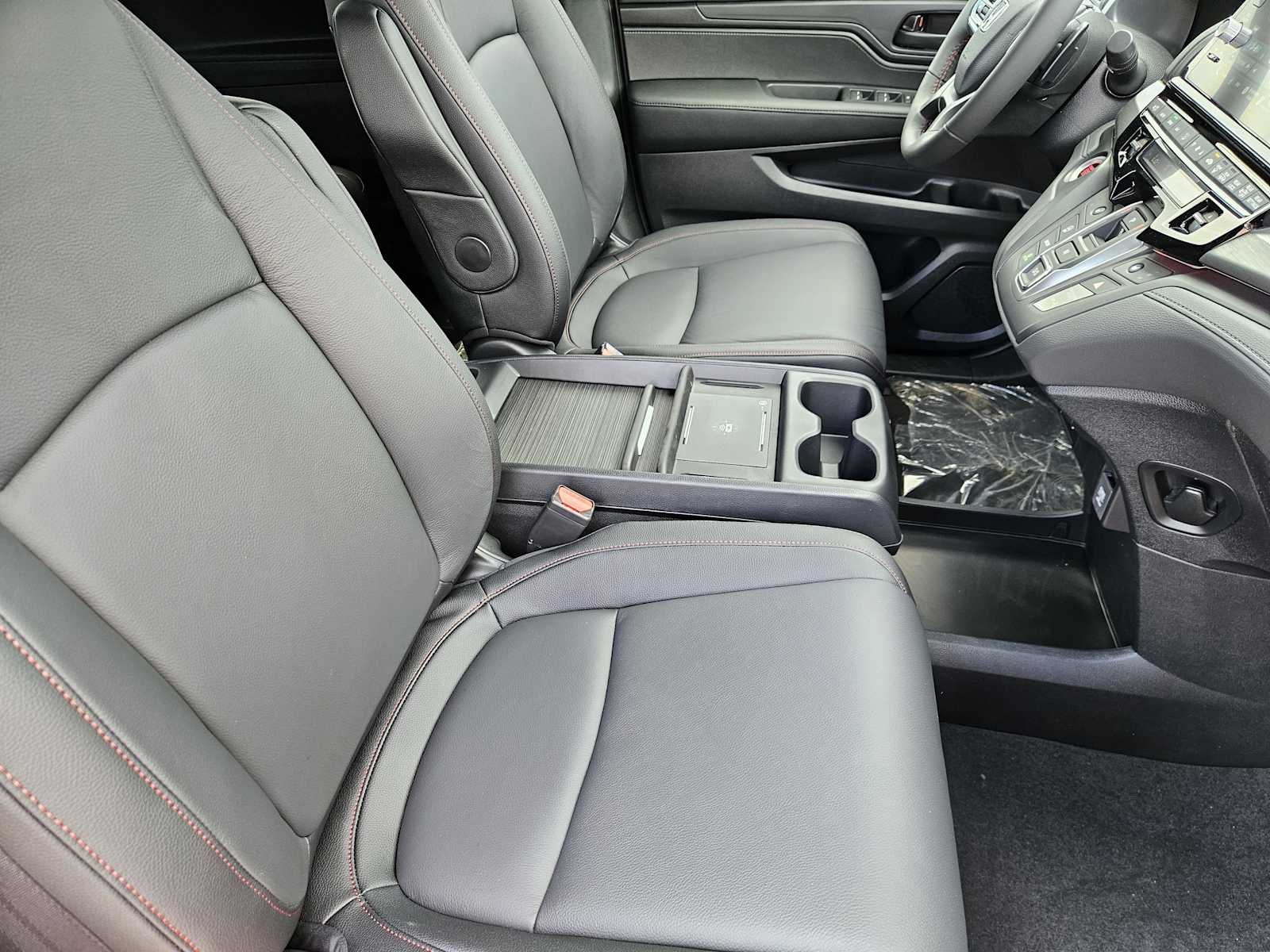 Thumbnail: 2026 Honda Odyssey - 12
