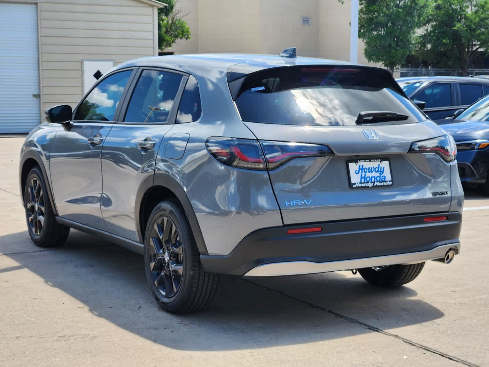 2025 Honda HR-V Sport photo 4