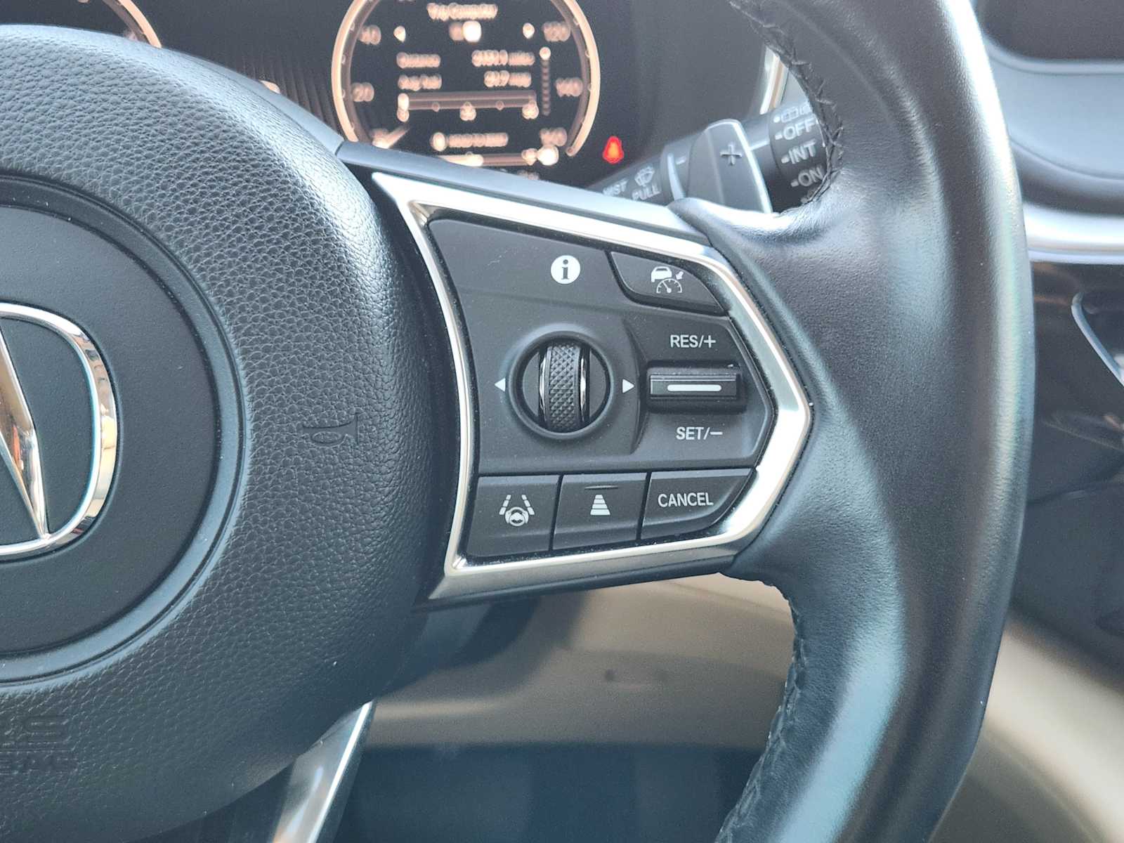 Thumbnail: 2022 Acura MDX - 28