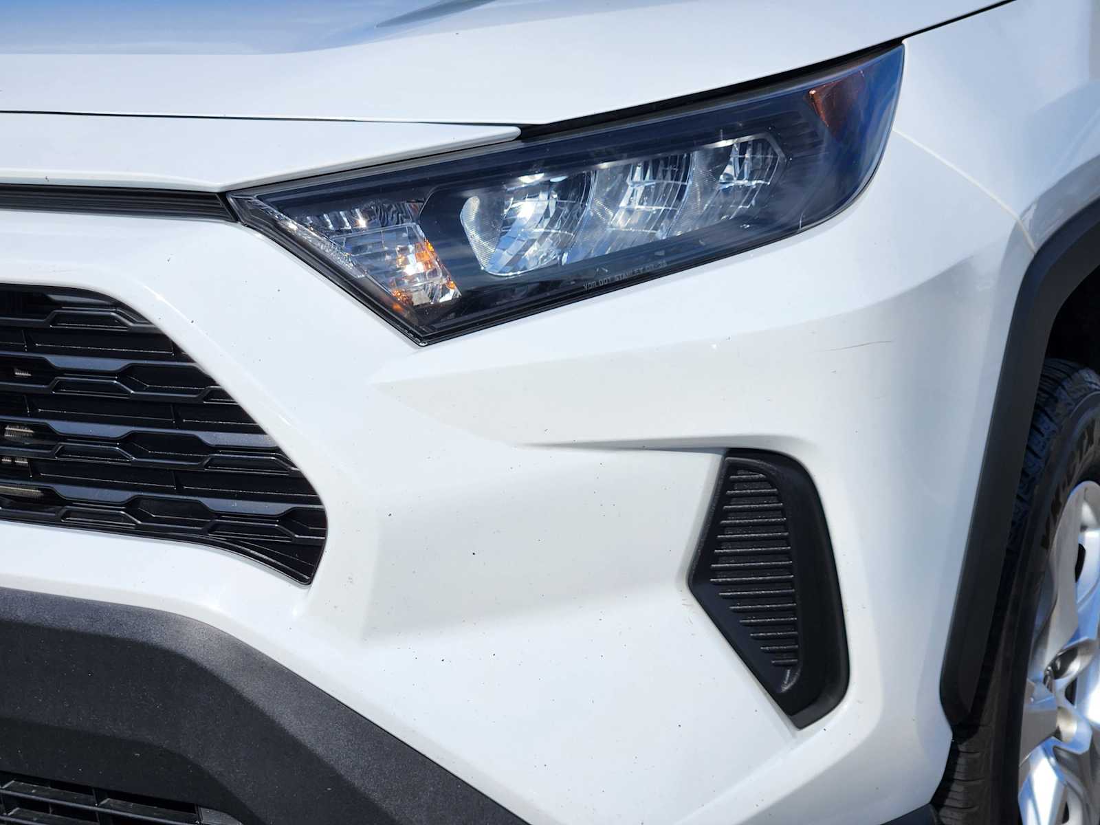 Thumbnail: 2021 Toyota RAV4 - 7