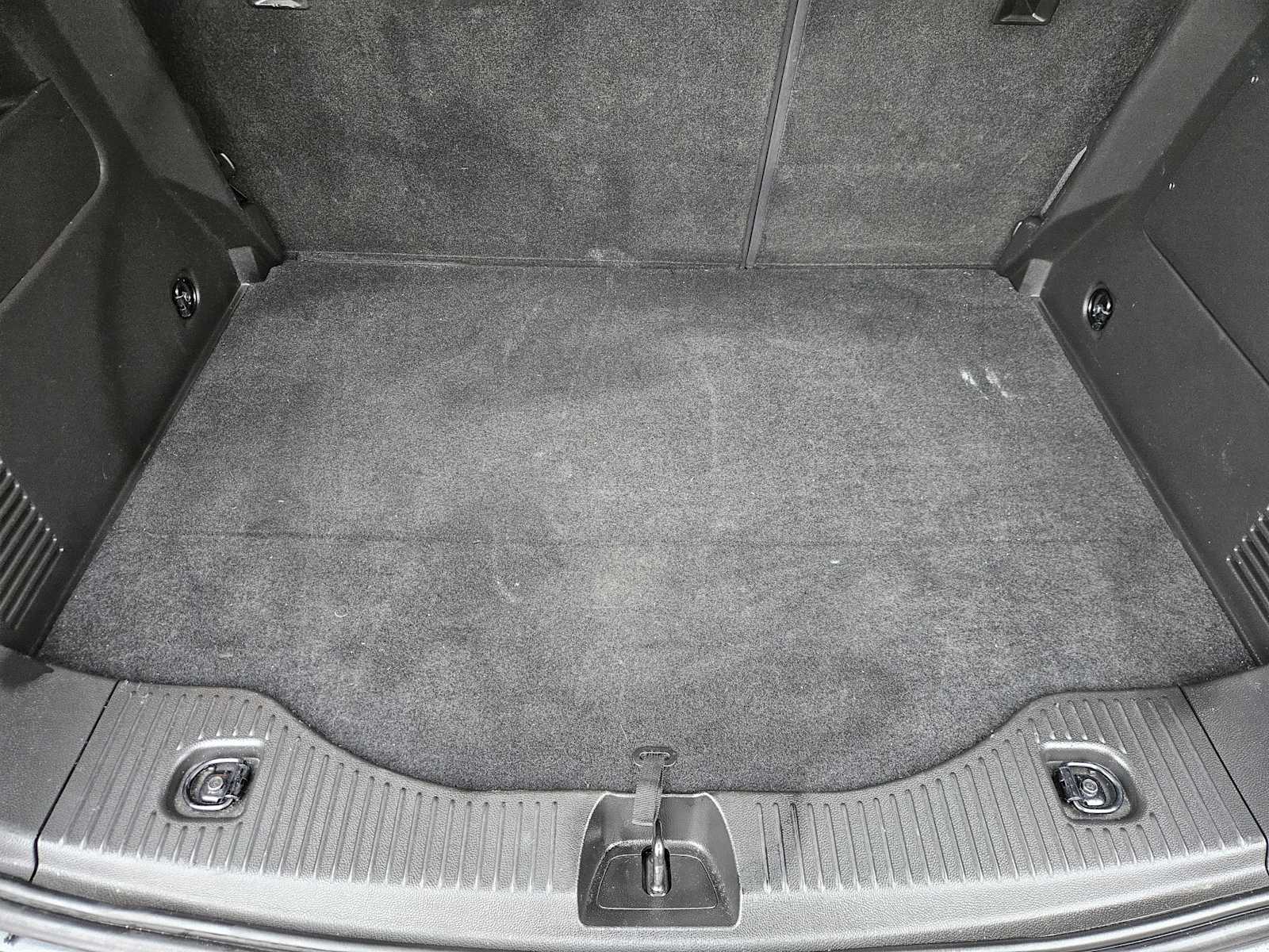 Thumbnail: 2018 Chevrolet Trax - 29