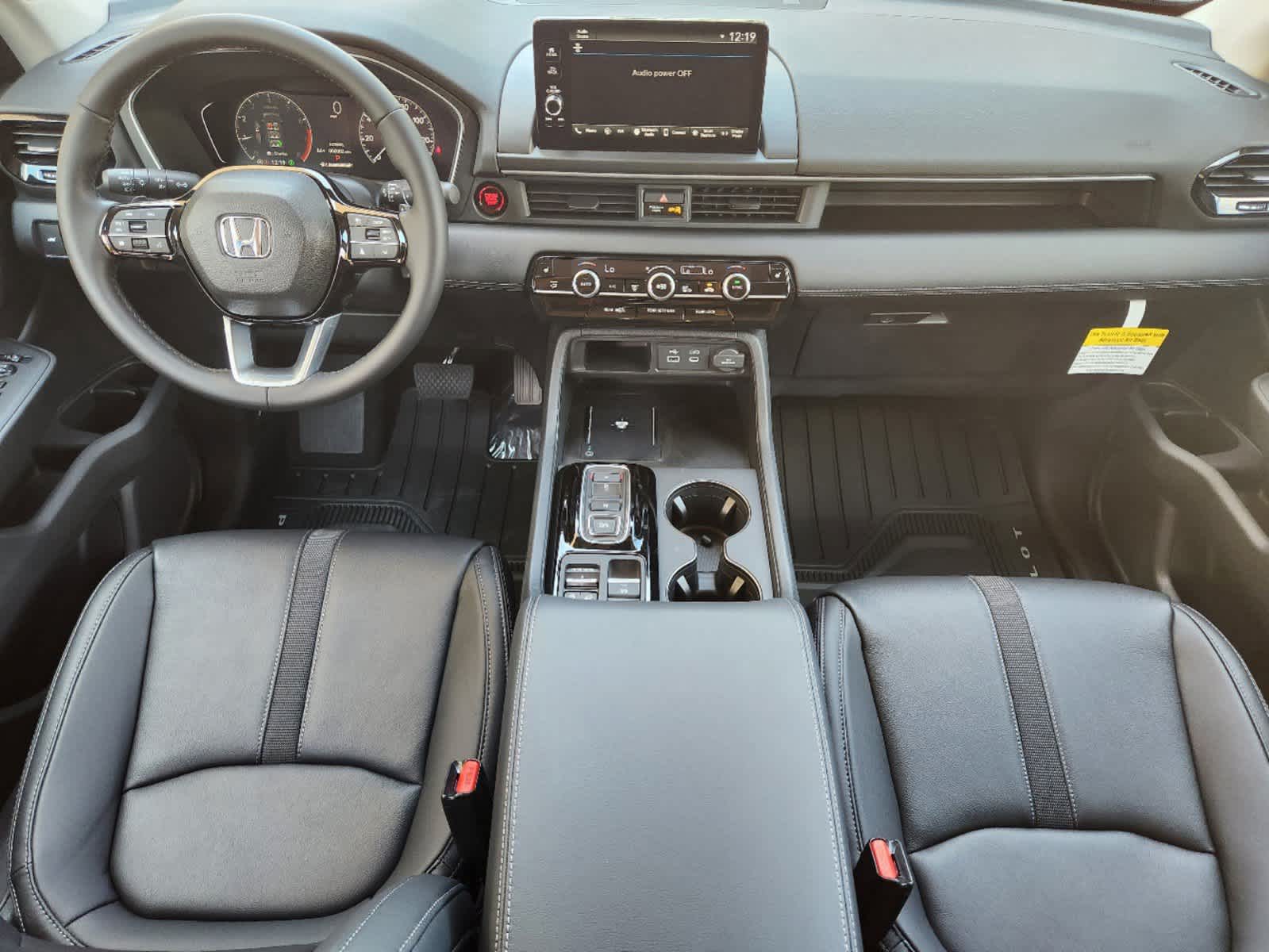 2025 Honda Pilot EX-L 18