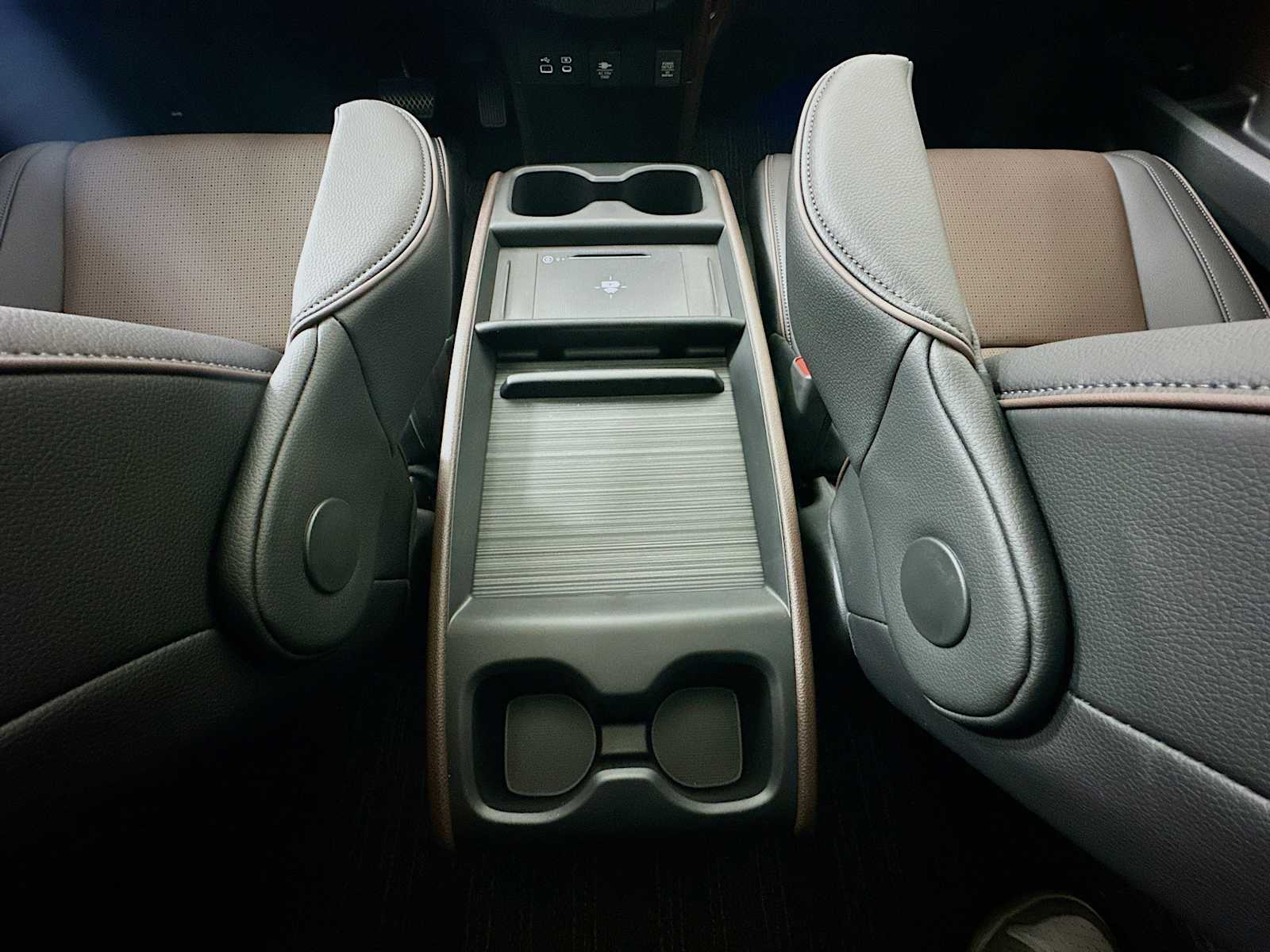 Thumbnail: 2026 Honda Odyssey - 22