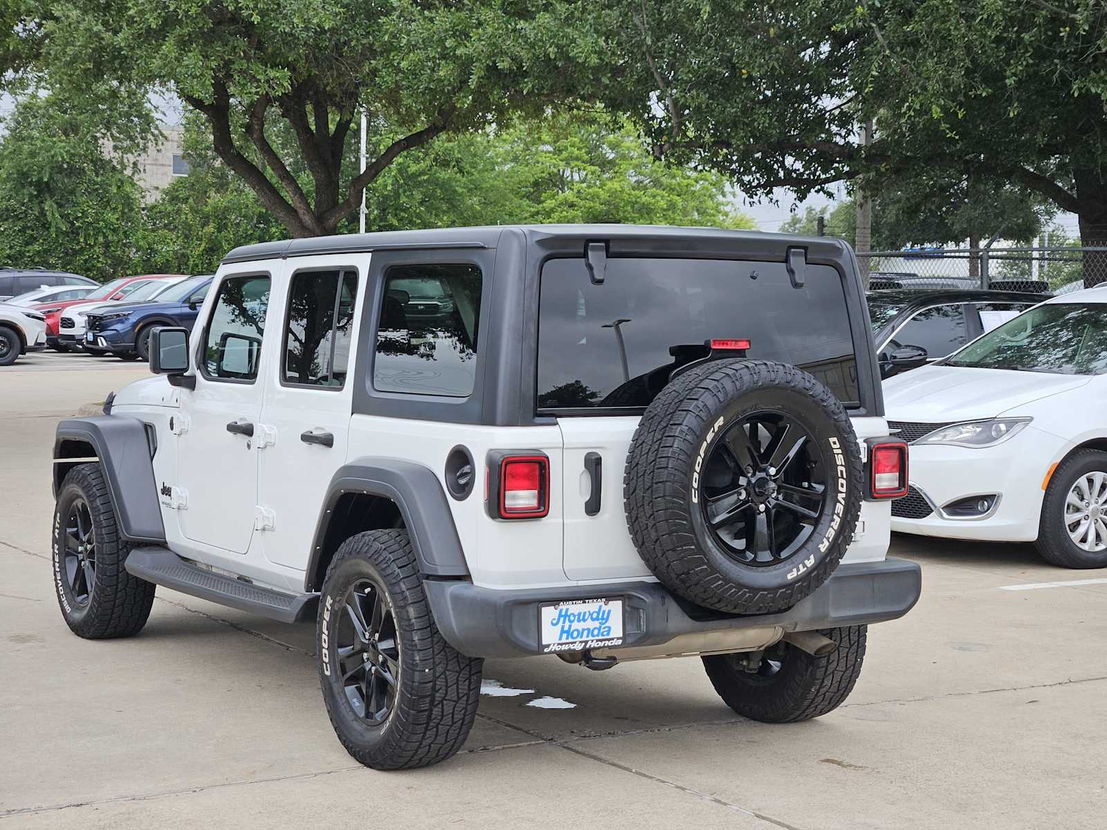 Thumbnail: 2021 Jeep Wrangler - 5