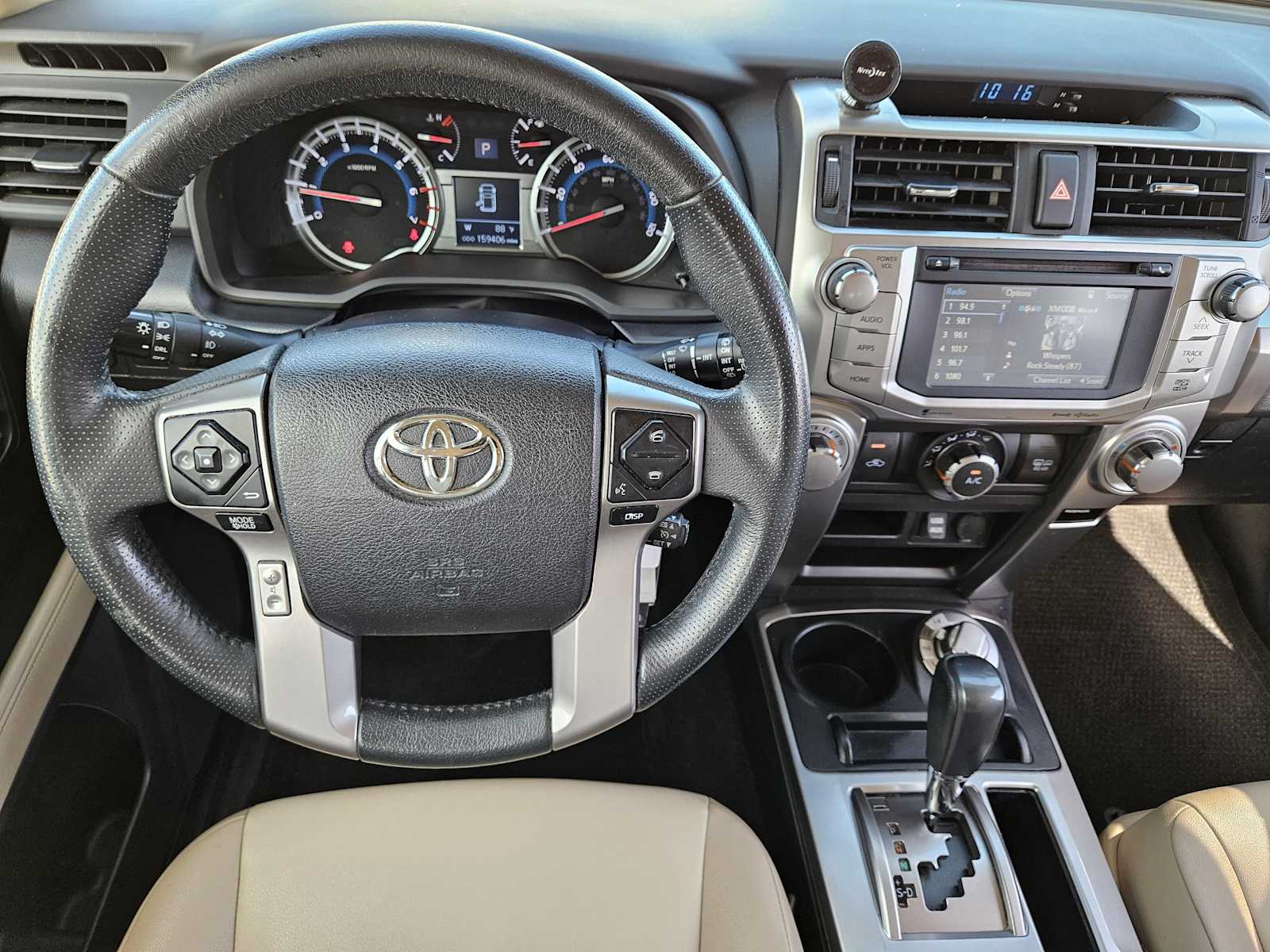 Thumbnail: 2018 Toyota 4Runner - 25