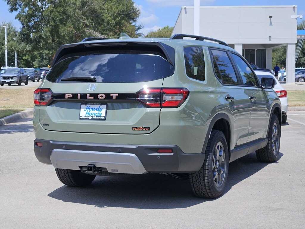 New 2026 Honda Pilot TrailSport SUV