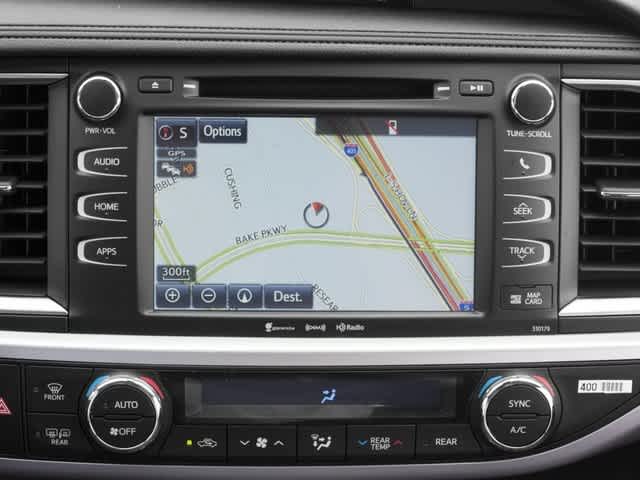 Thumbnail: 2017 Toyota Highlander - 17