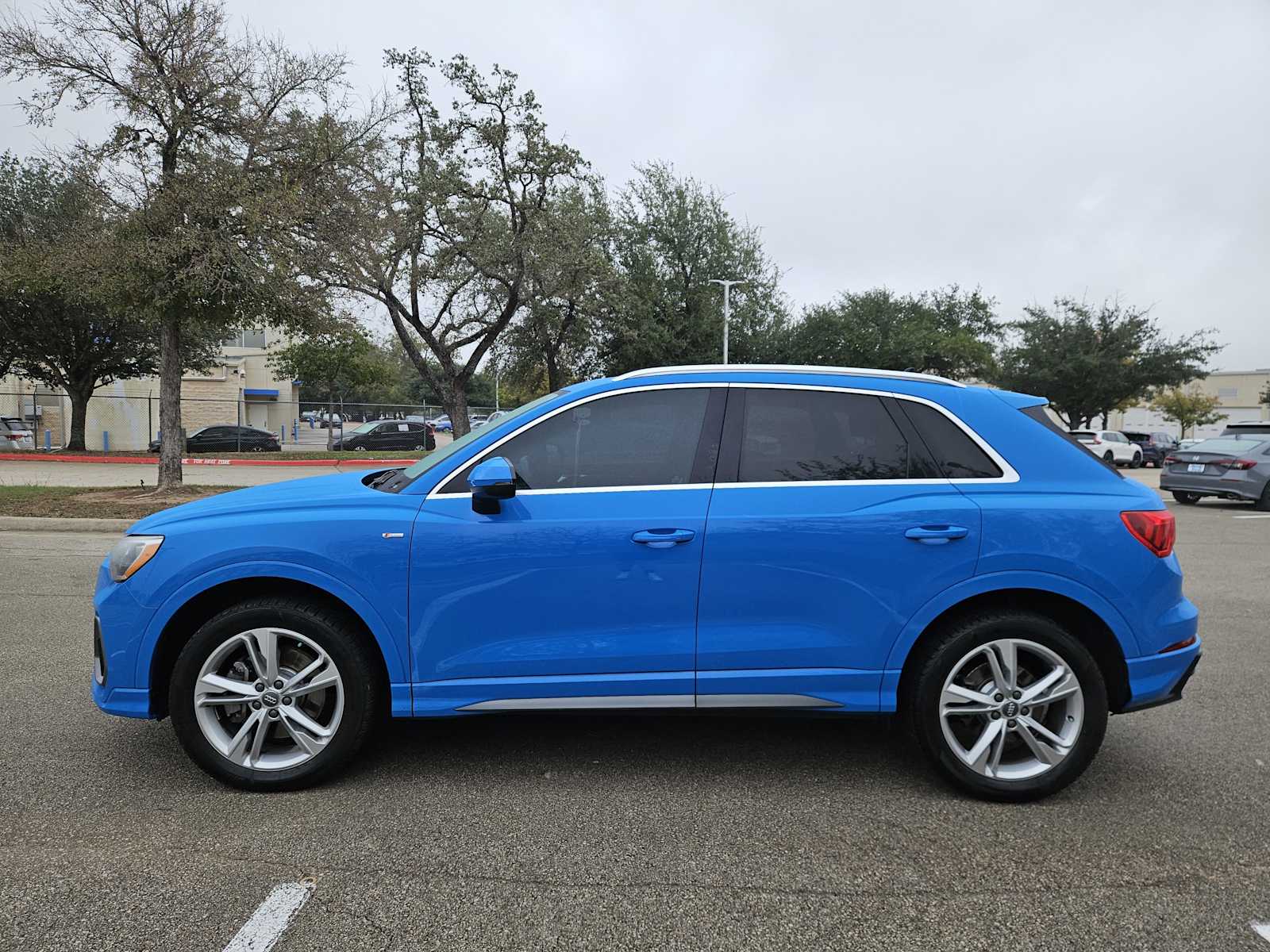 Thumbnail: 2020 Audi Q3 - 4